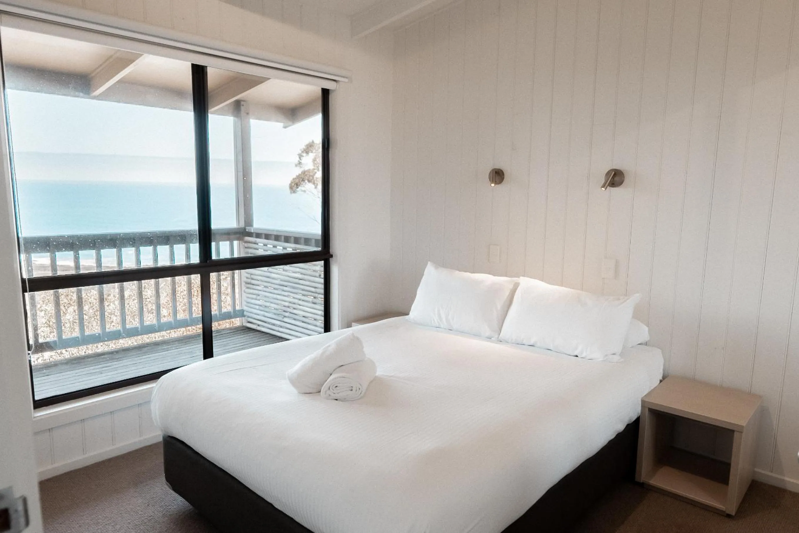 Bed in Beacon Point Ocean View Villas