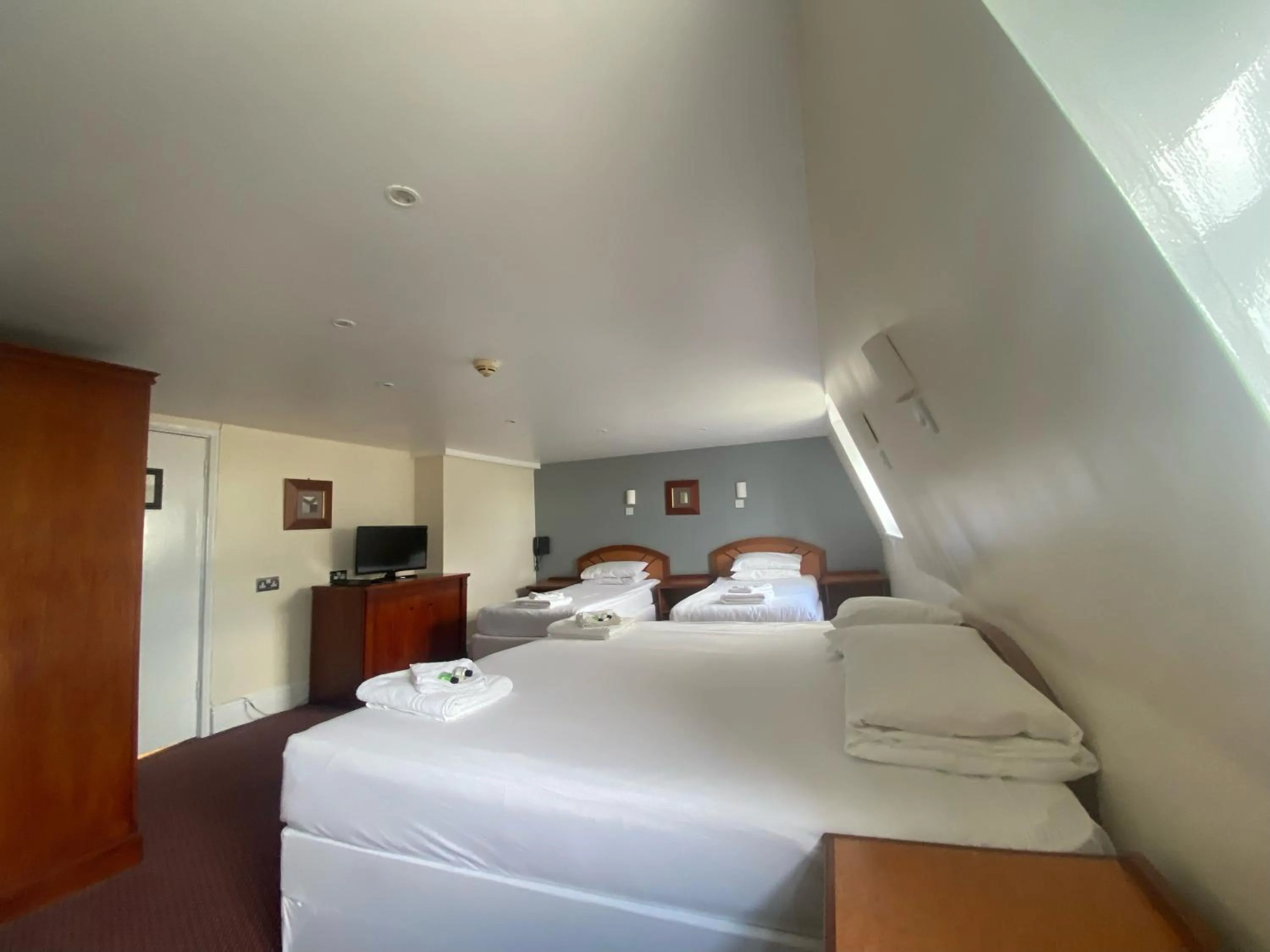 Bed in The Beach Hotel