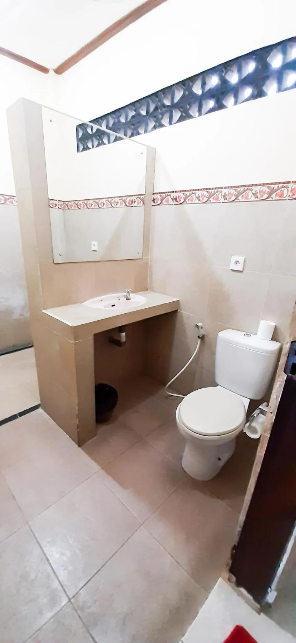 Bathroom in Bali Bhuana Beach Cottages