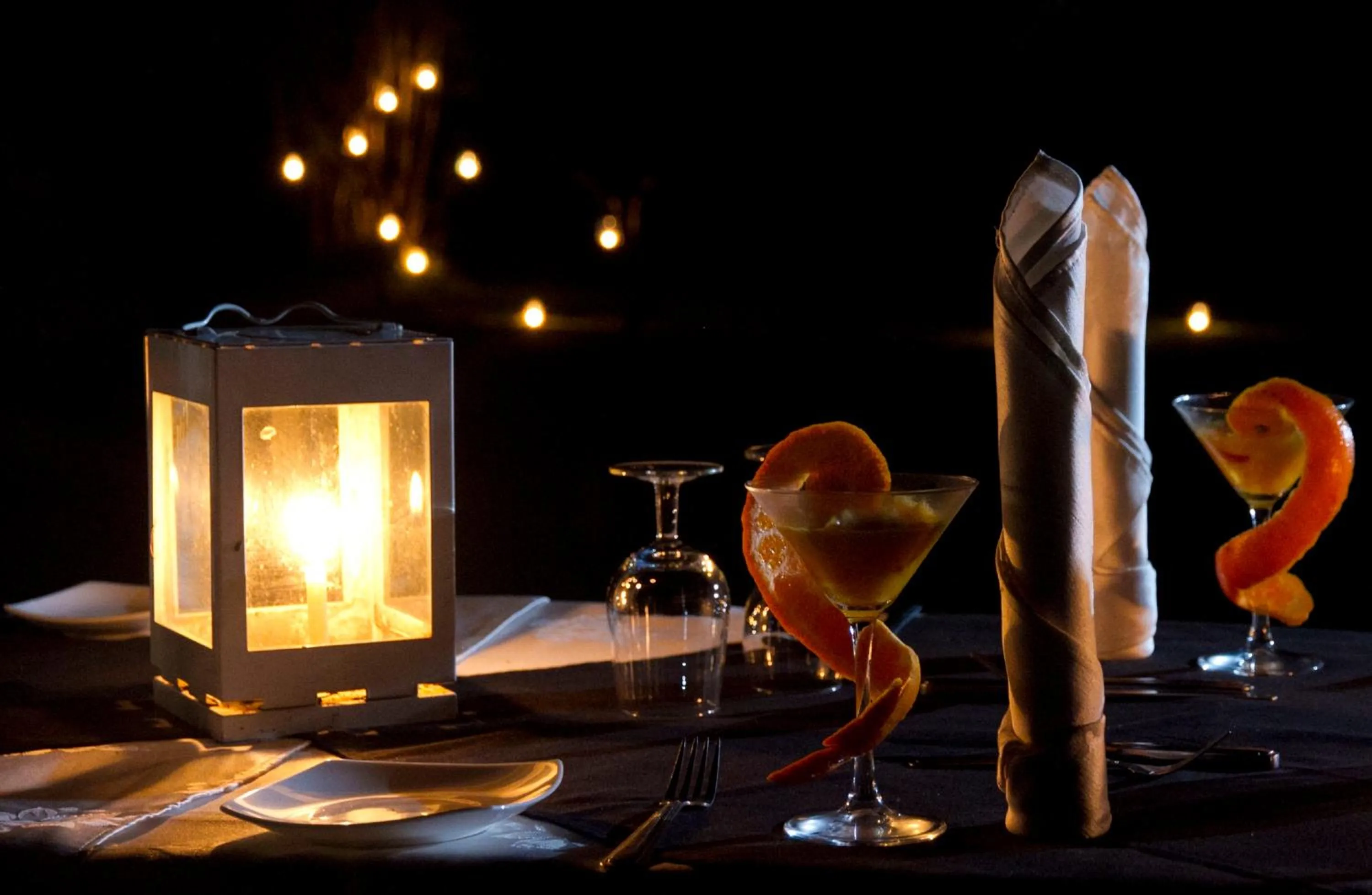 Dining area in Mahoora Udawalawe - by Eco Team