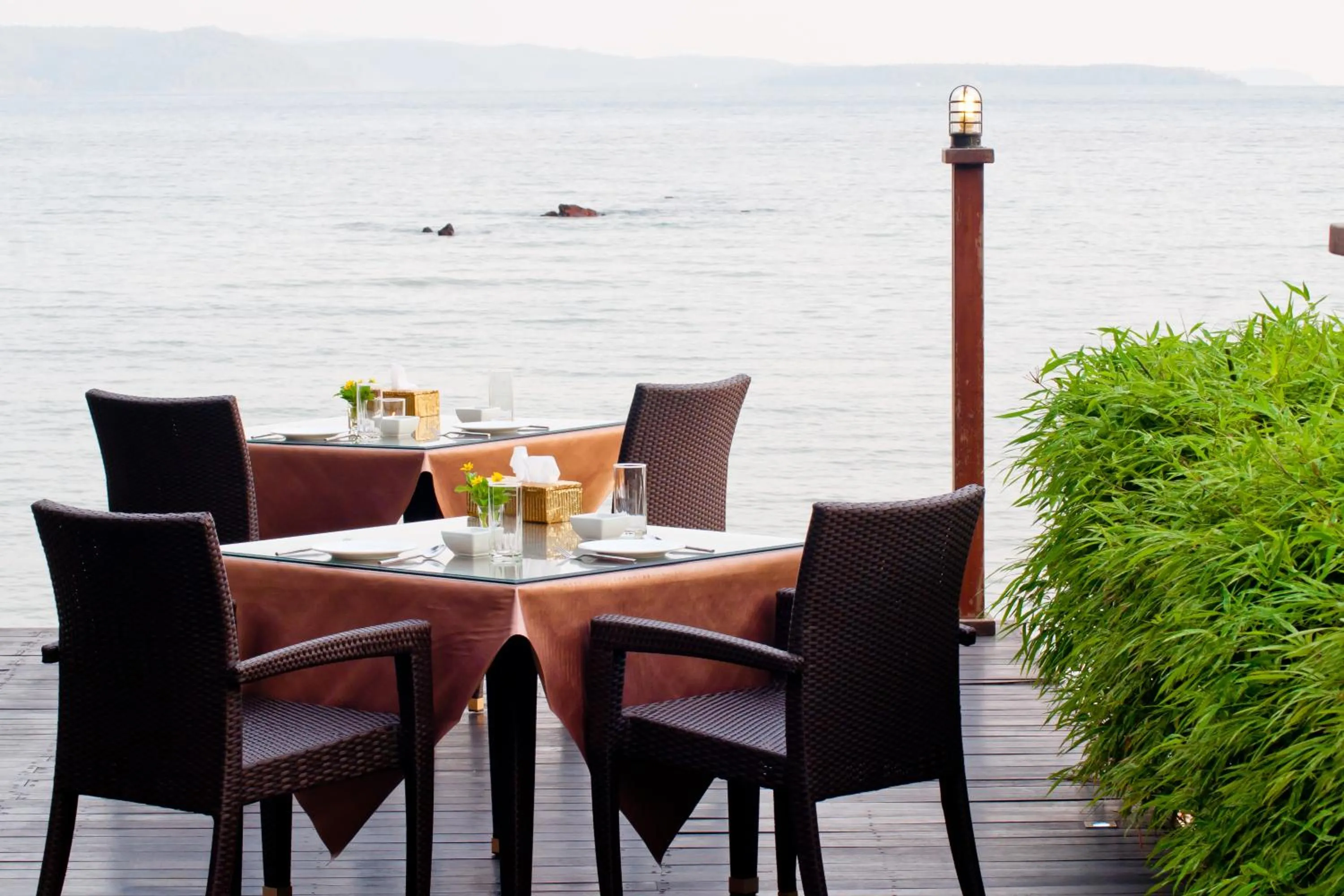 Restaurant/places to eat in Plub Pla Koh Mak Retreat