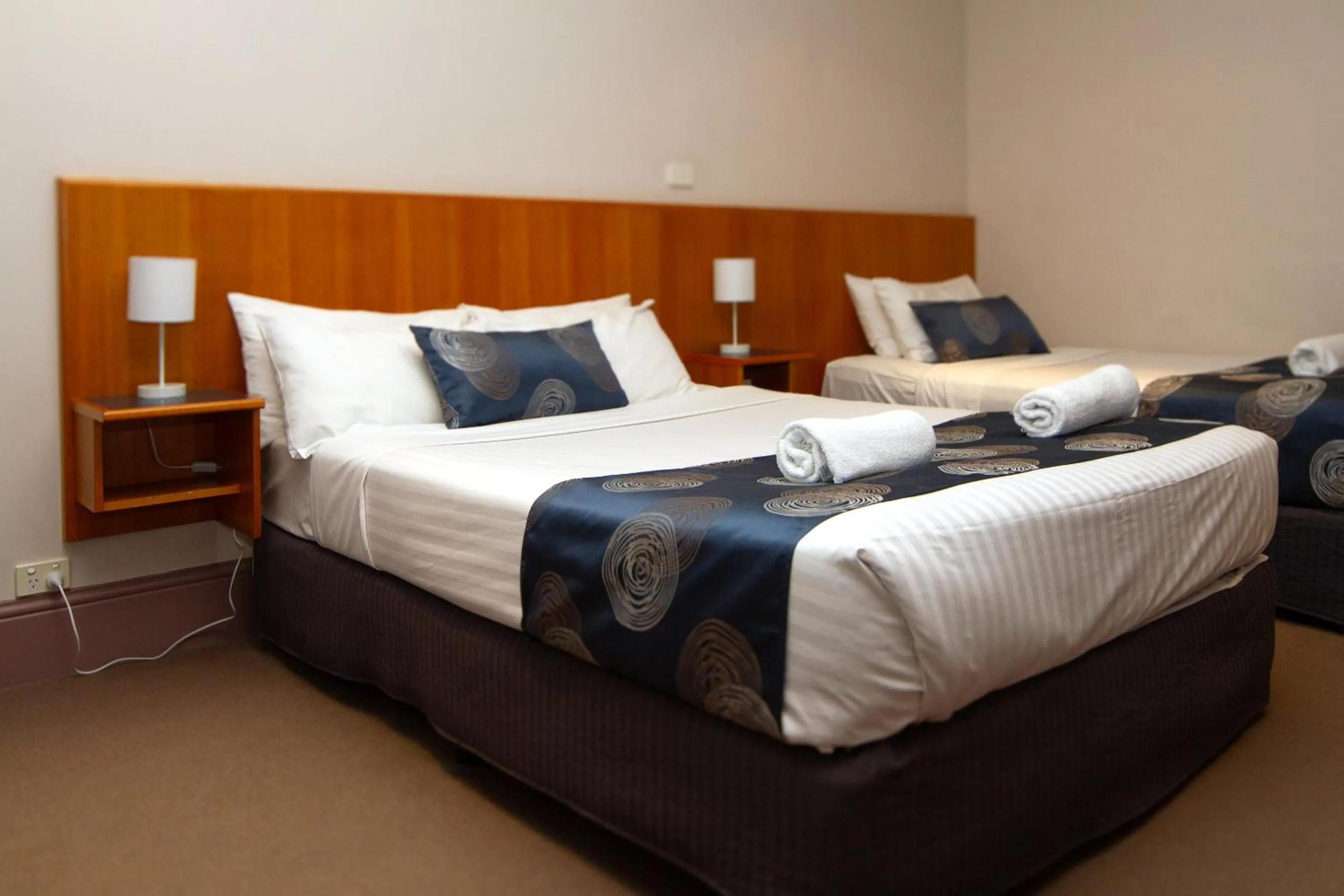 Bedroom, Bed in Central Hotel Hobart
