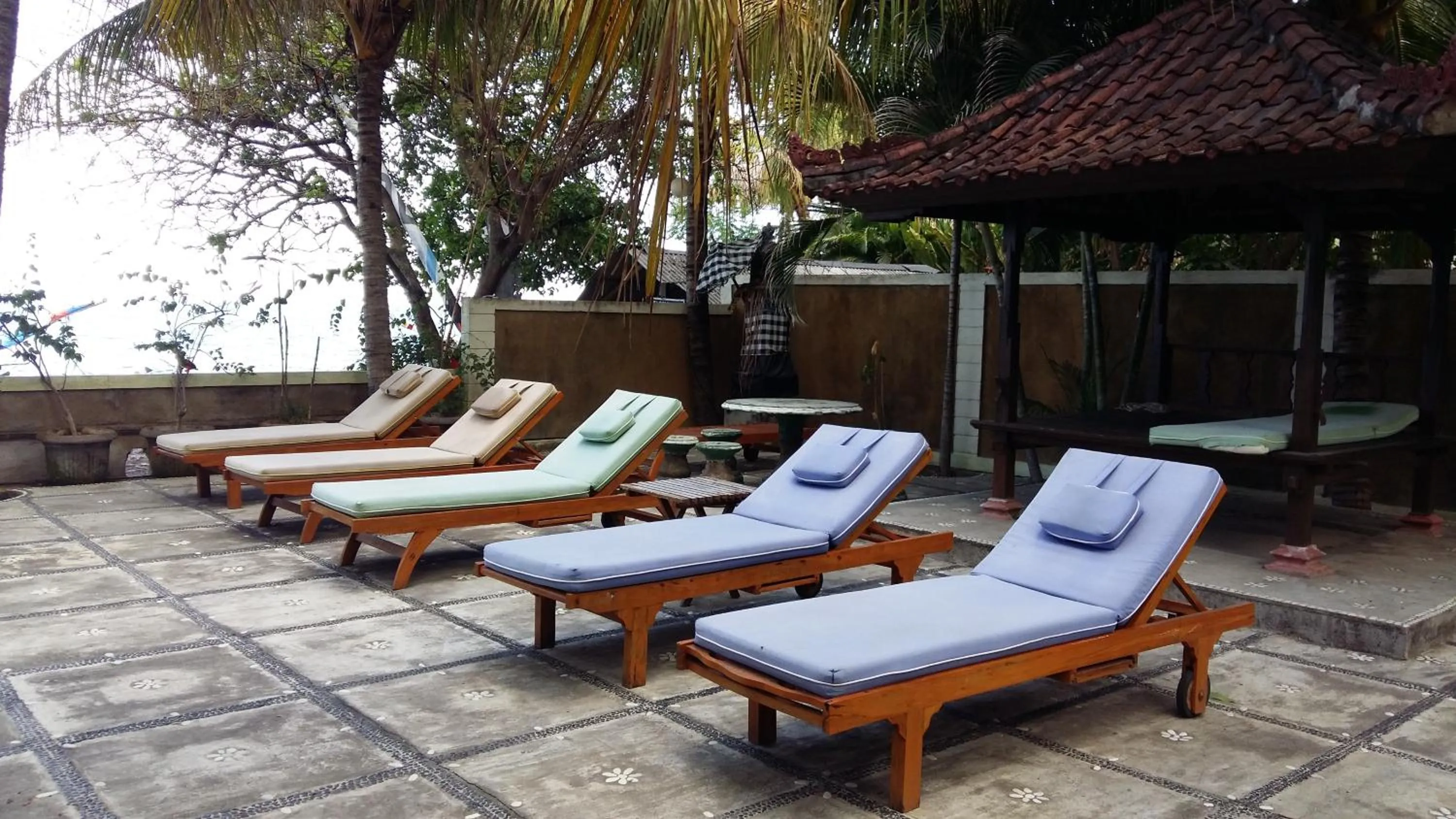 Balcony/Terrace in Apa Kabar Villas