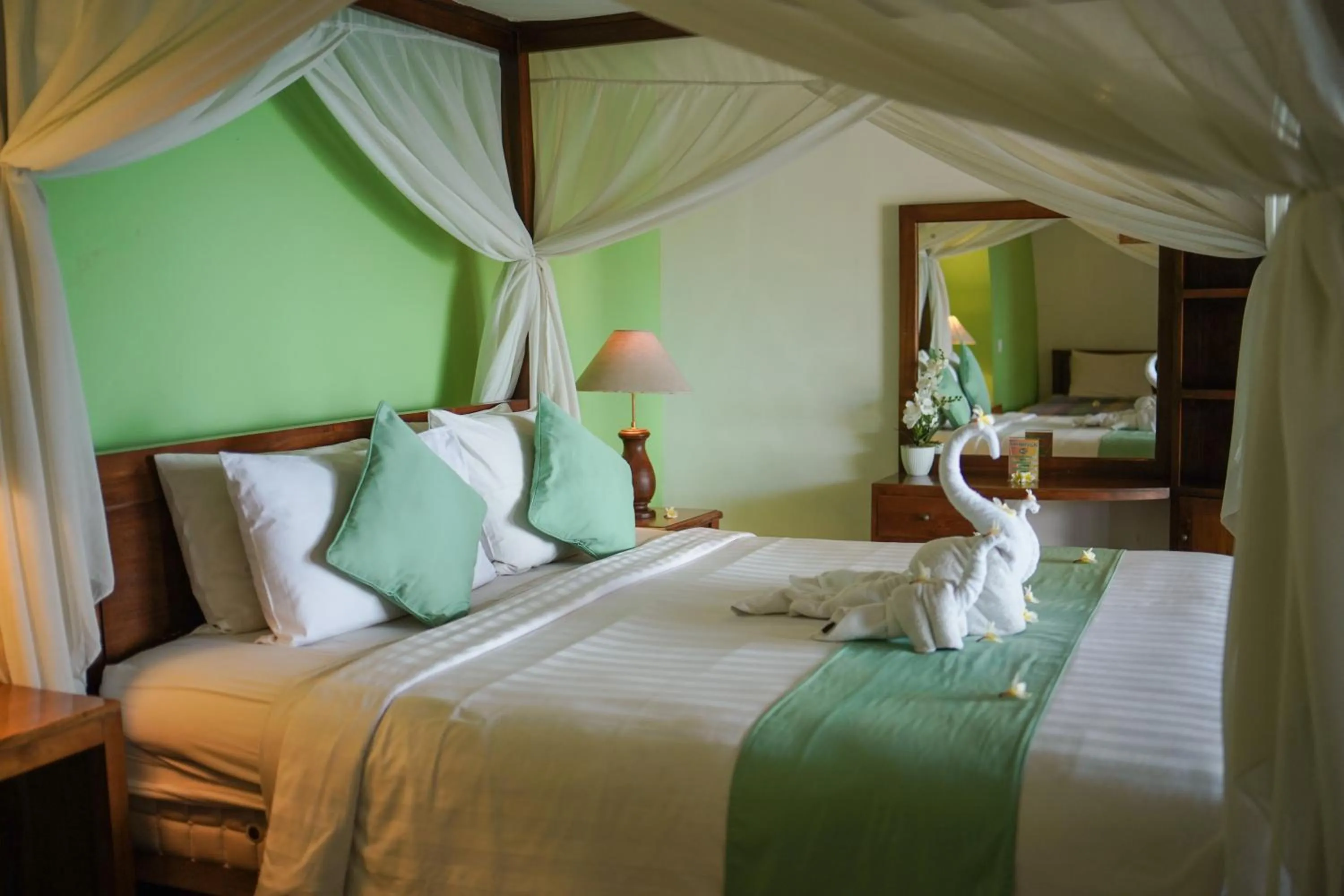 Bed in Apa Kabar Villas