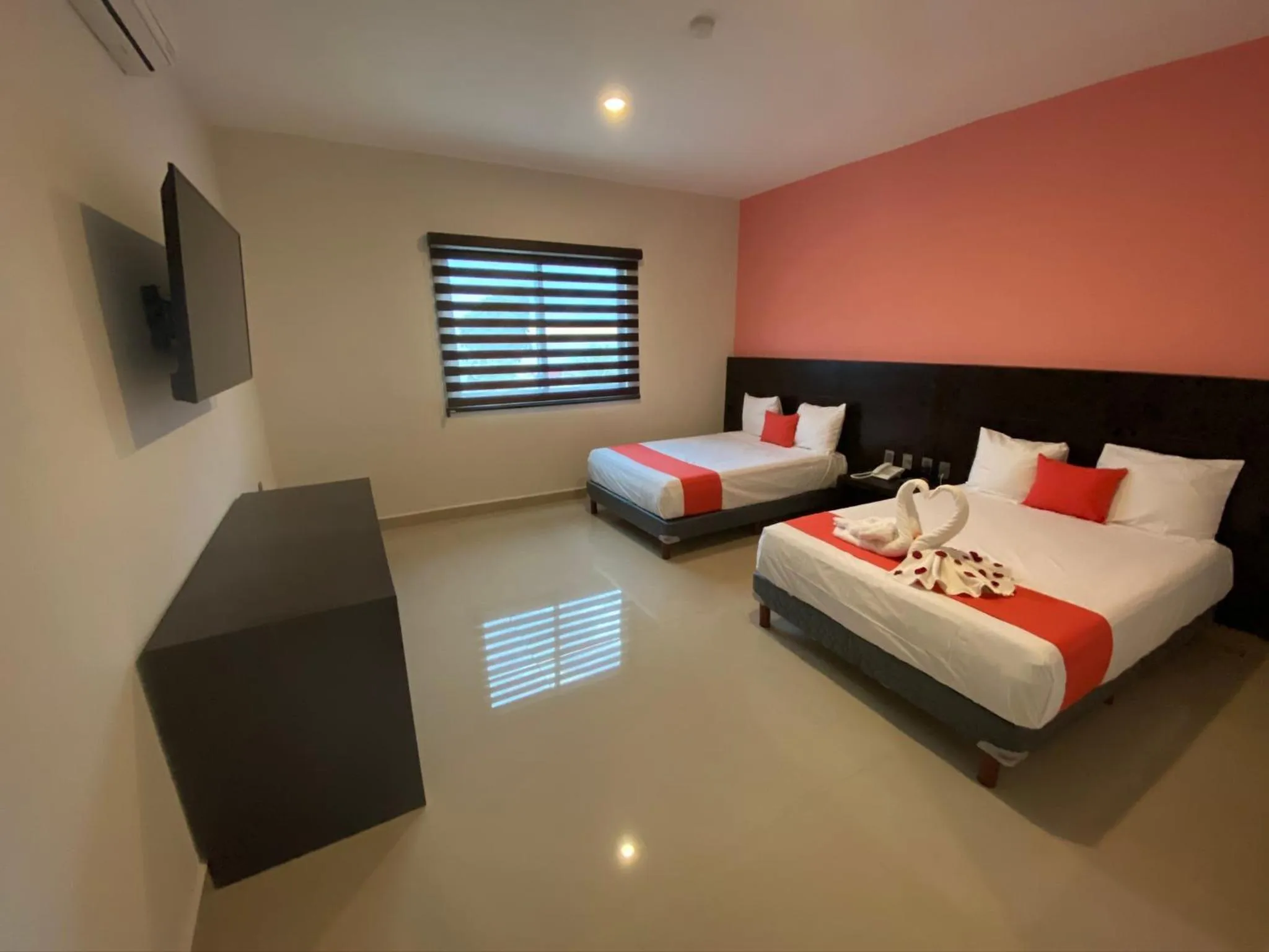 Photo of the whole room, Bed in Hotel Ambra