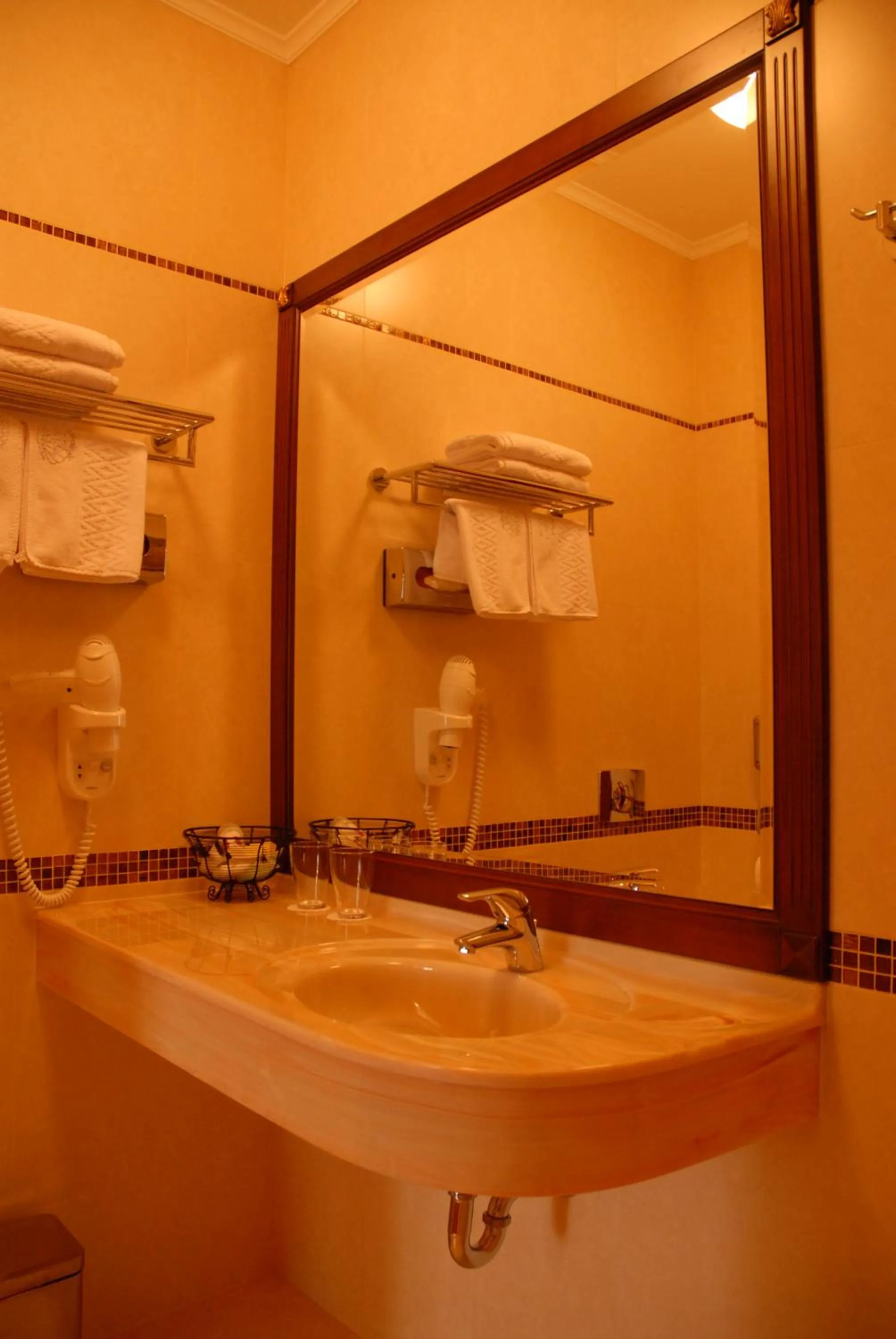 Bathroom in Aqua Marina