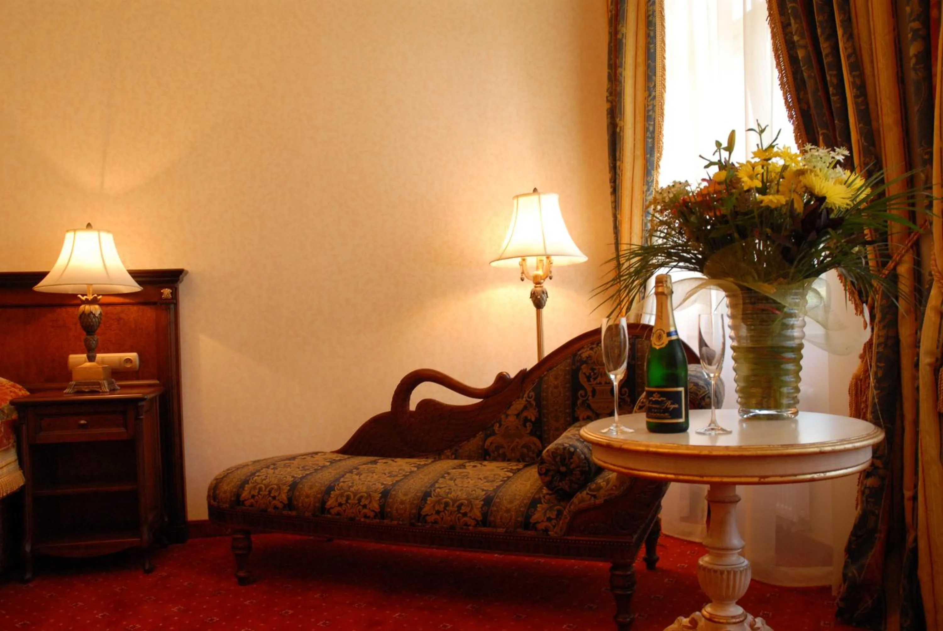 Seating area in Aqua Marina