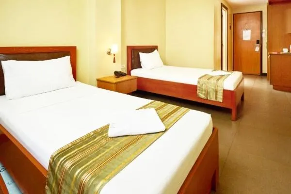 Bed in Fuente Oro Business Suites Cebu