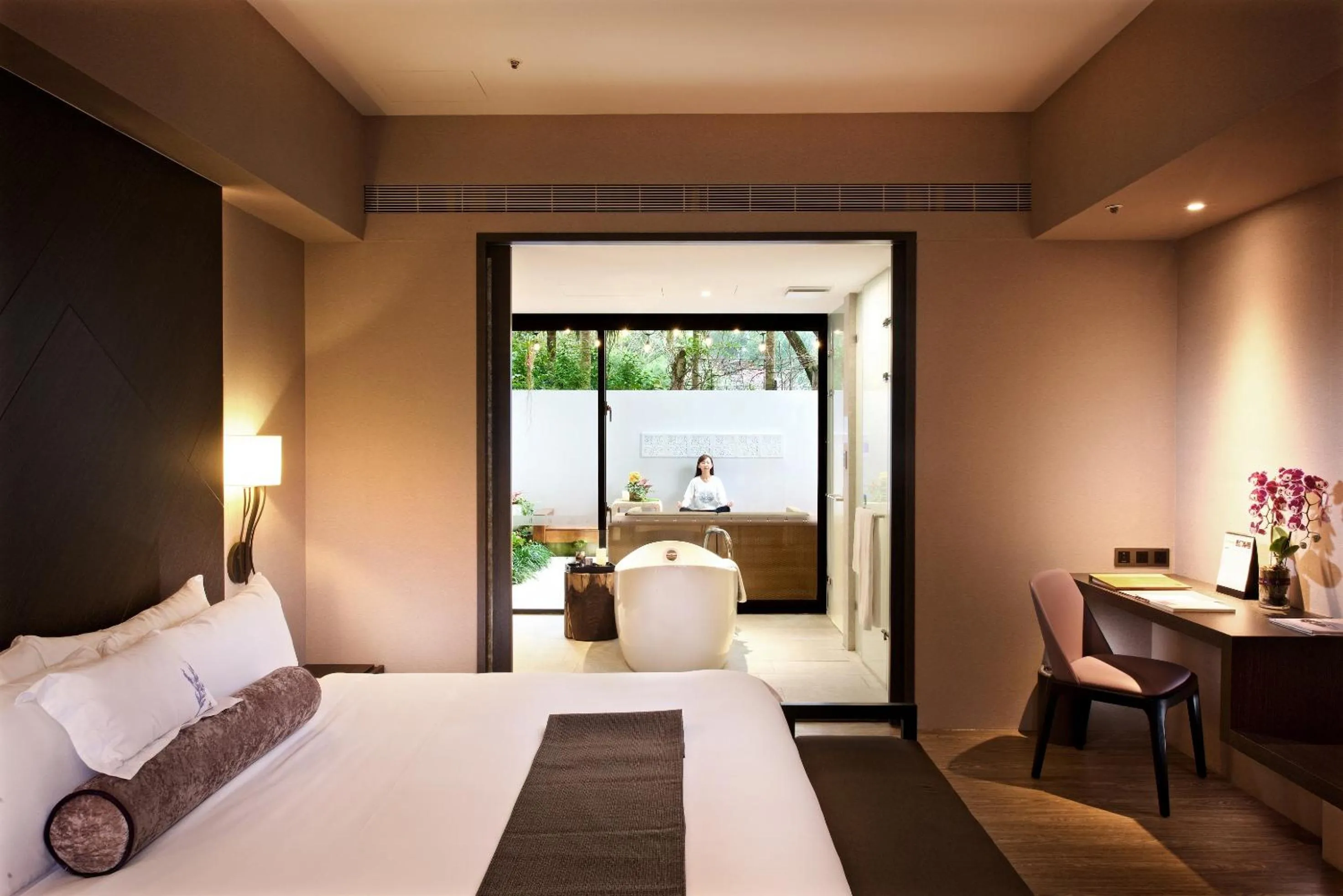 Bed in Gaeavilla Resort