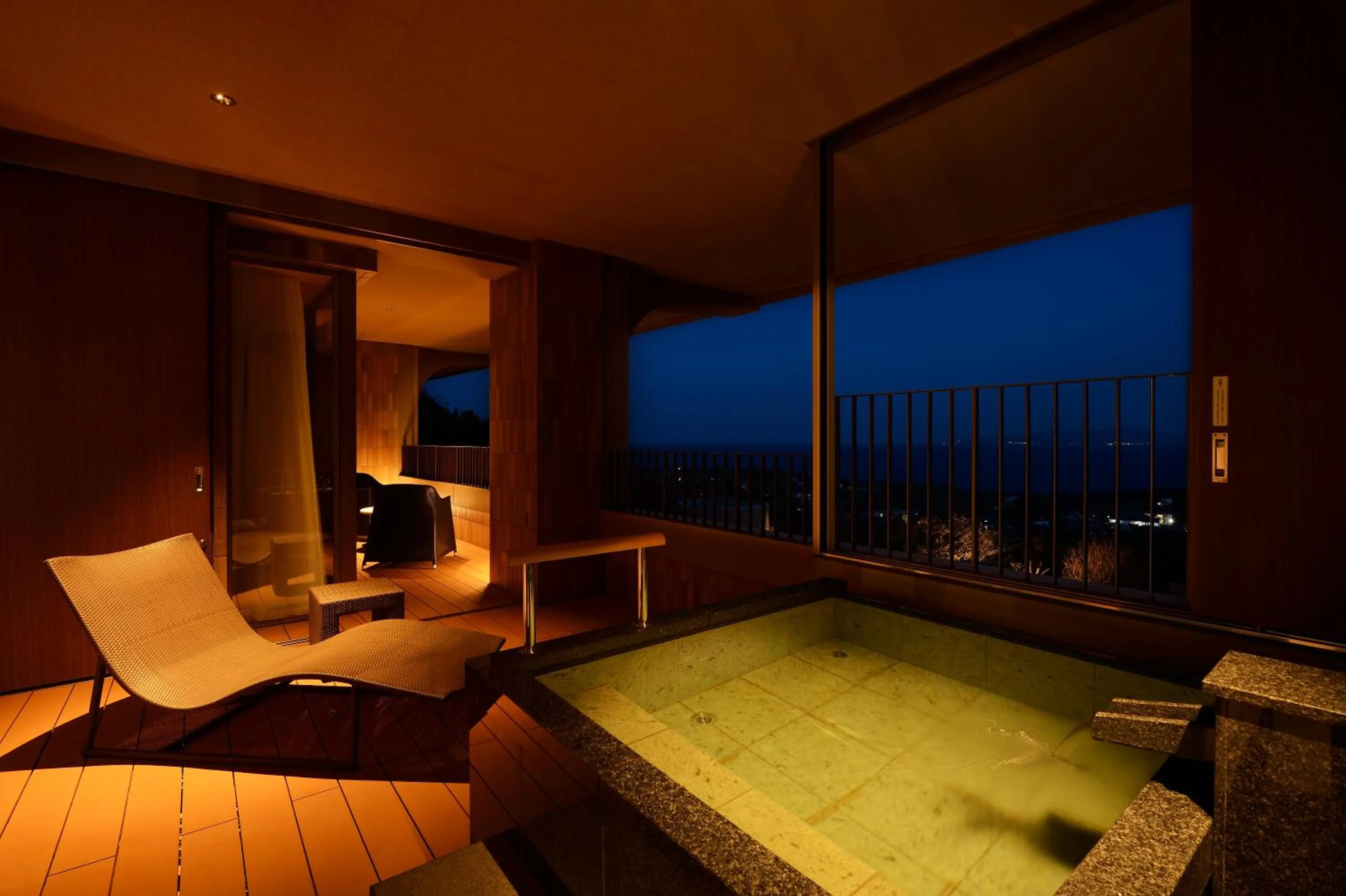 Hot Spring Bath in KAMENOI HOTEL Izukogen