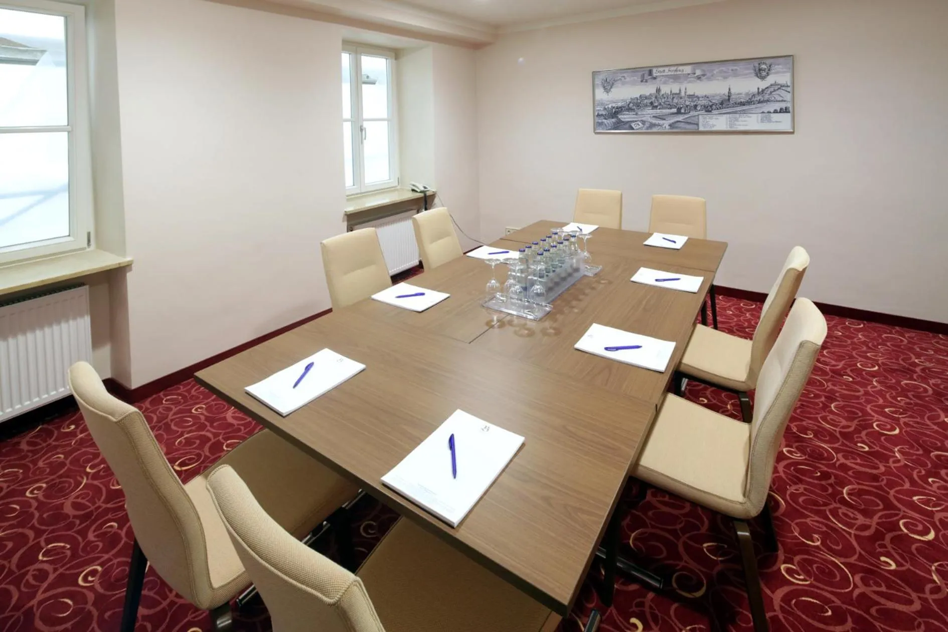 Business facilities in Bayerischer Hof