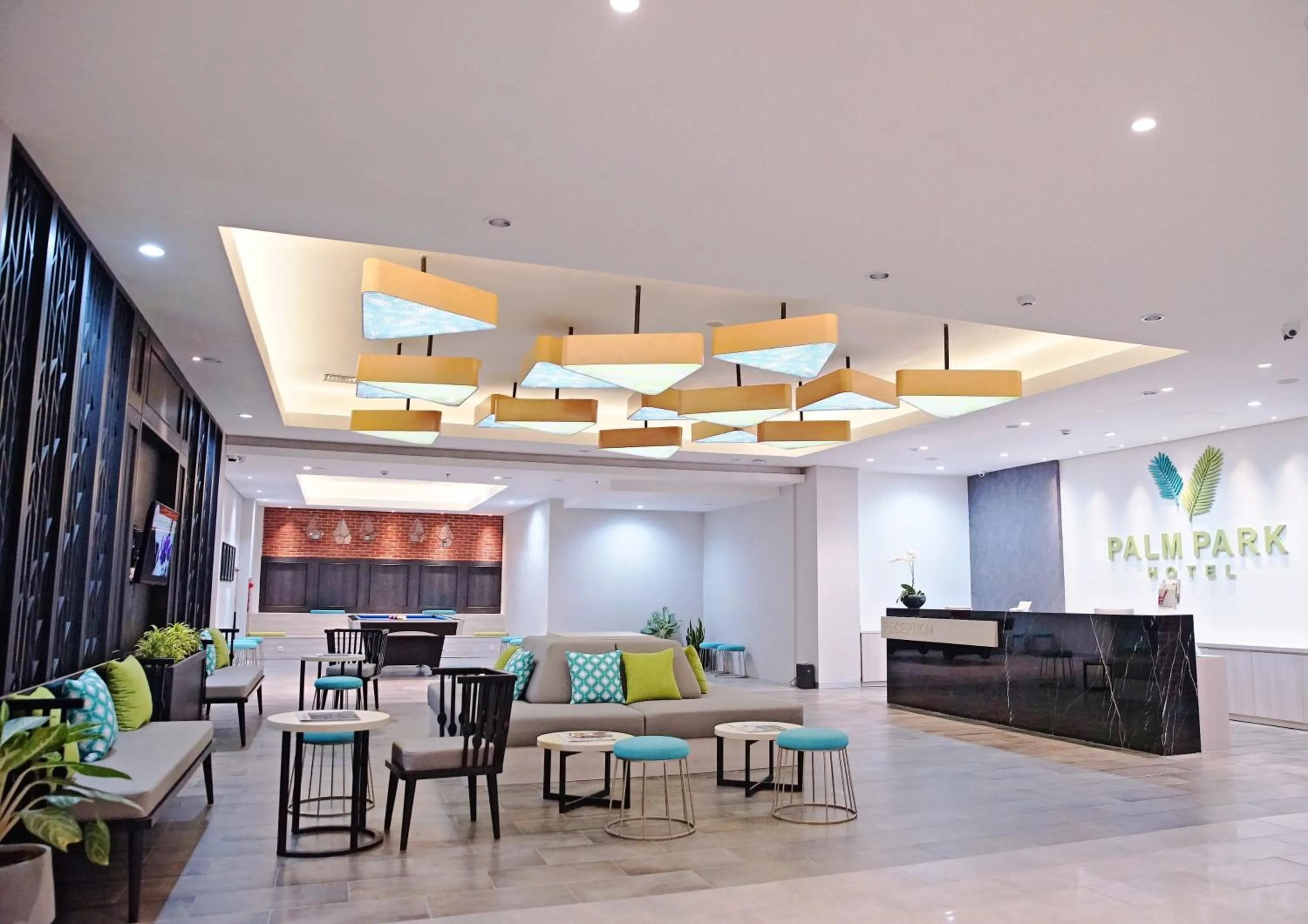 PALM PARK Hotel Surabaya