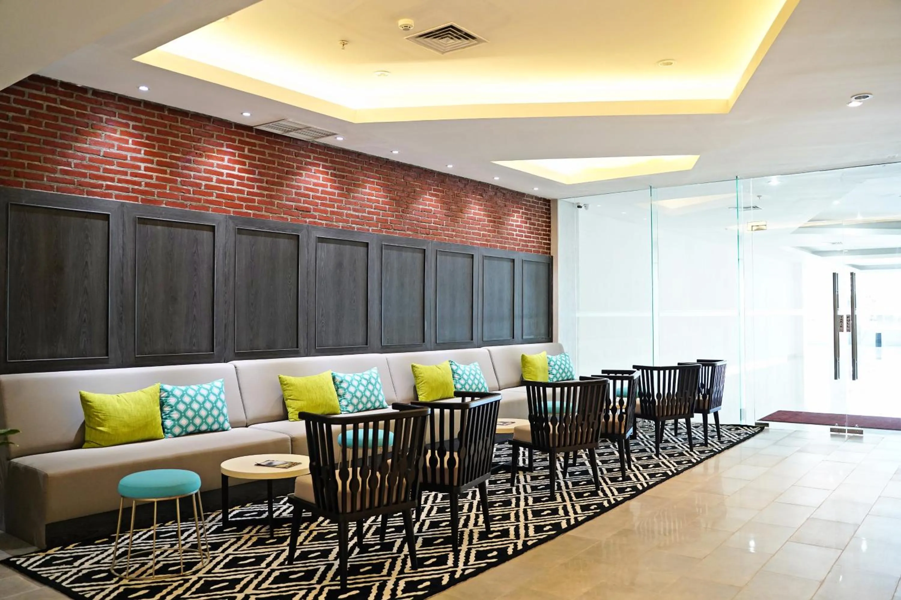 PALM PARK Hotel Surabaya