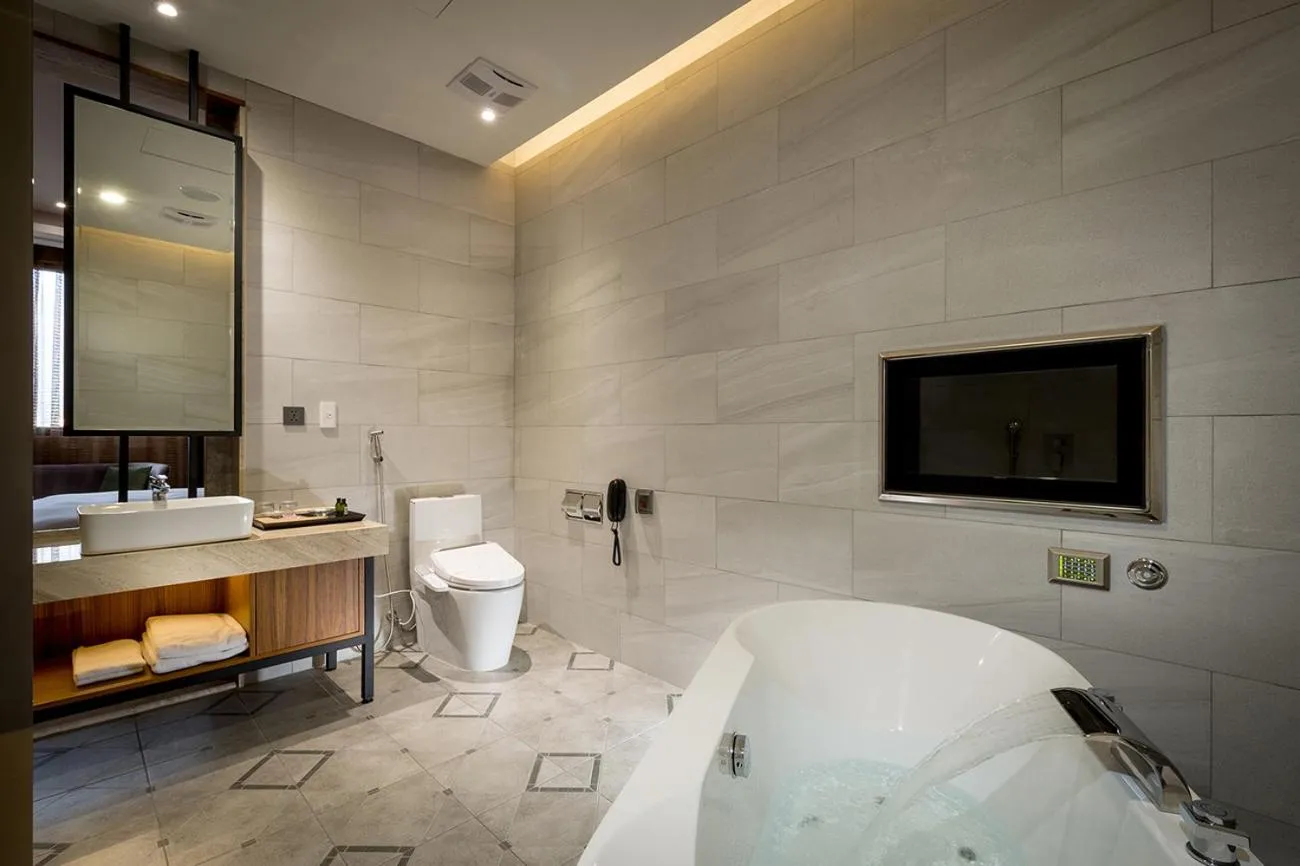 Toilet in Norwegian Forest Leisure Motel