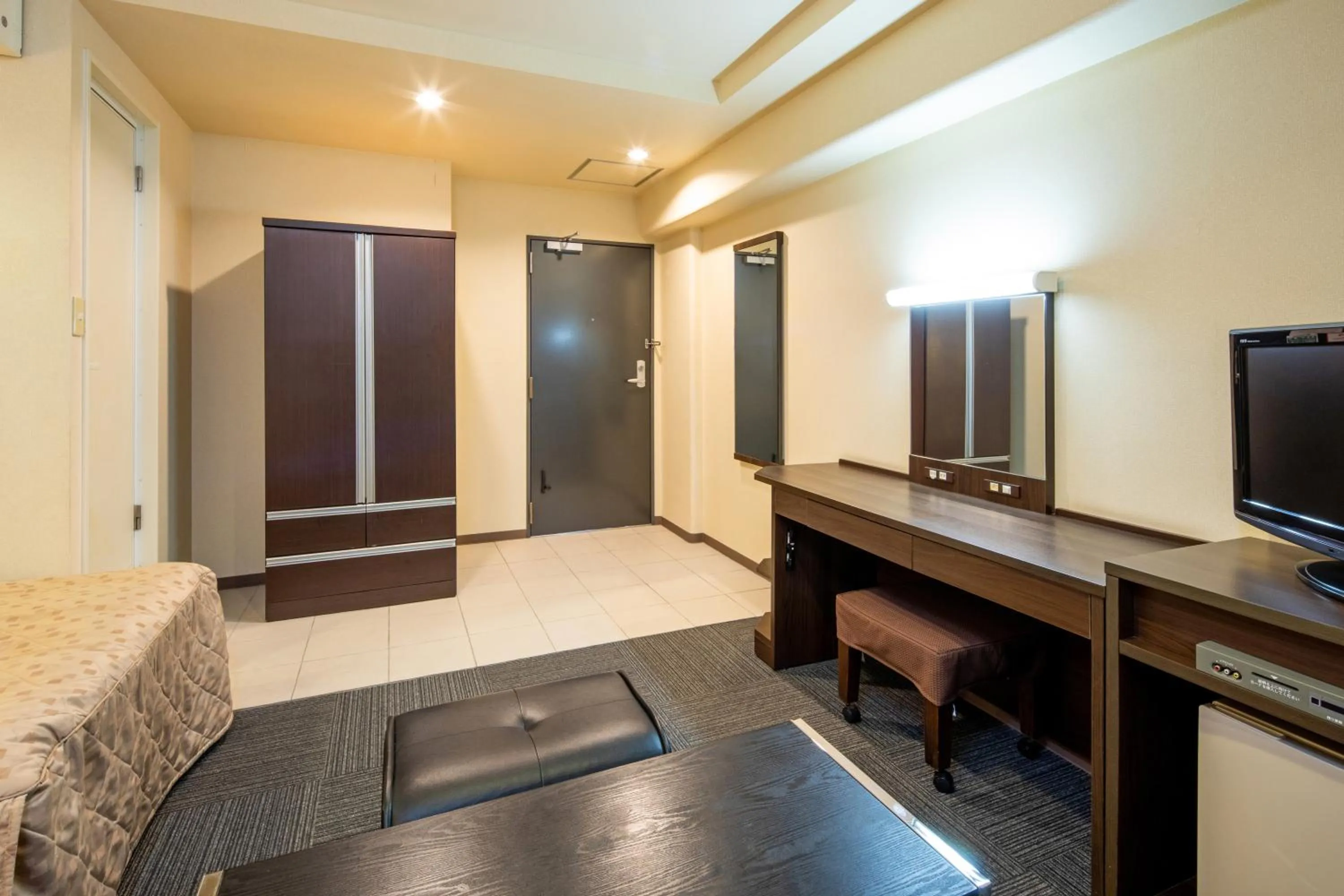 Photo of the whole room in Hotel Aston Plaza Himeji