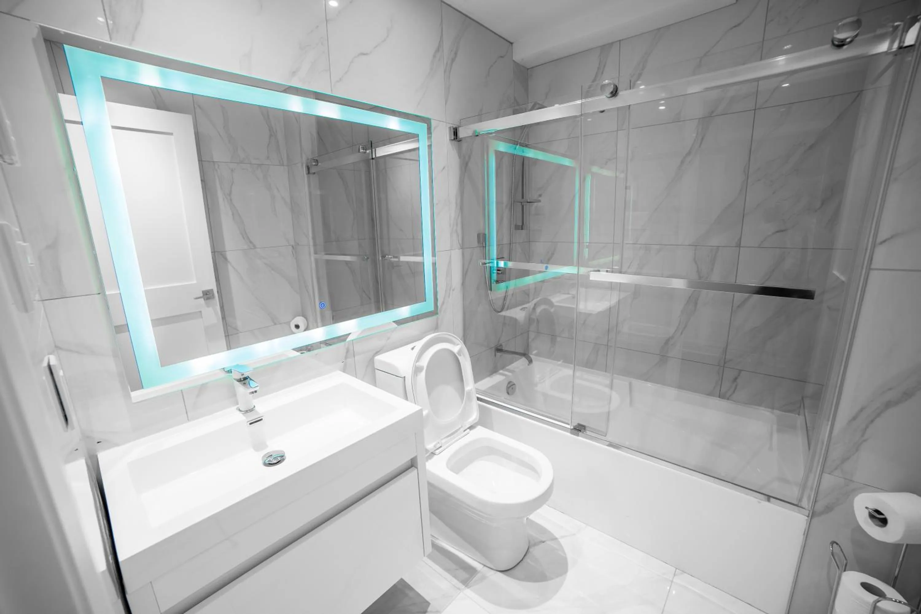 Bathroom in Parc Avenue Residences Mile End