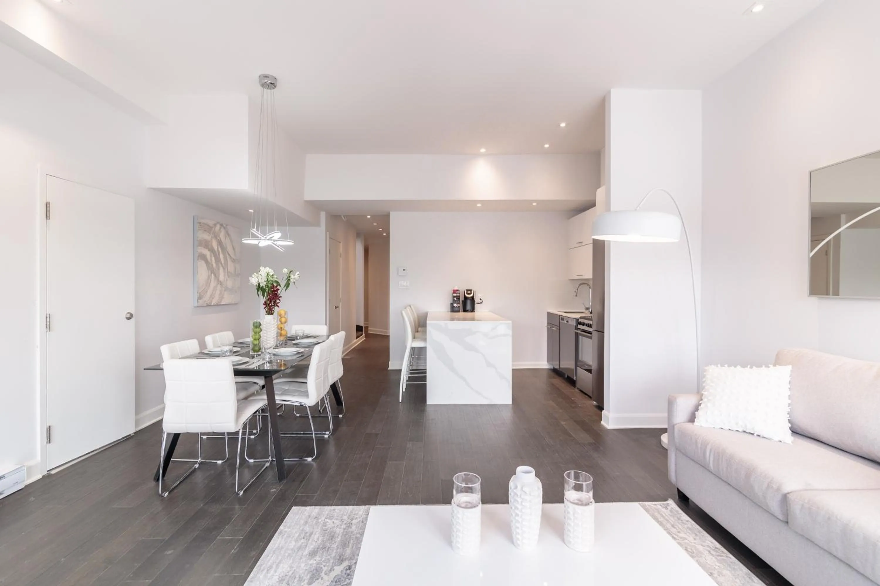 Kitchen or kitchenette in Parc Avenue Residences Mile End