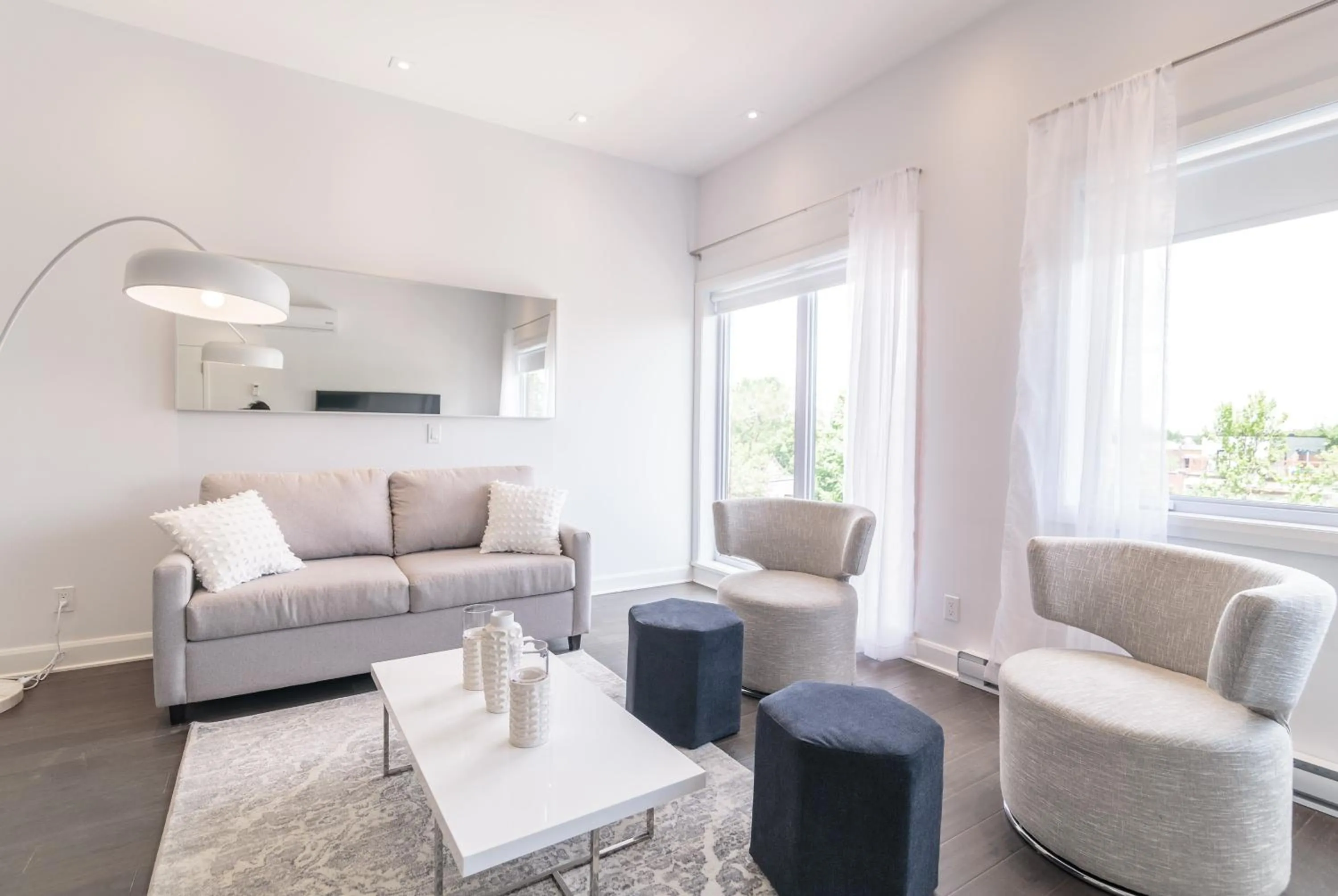 Living room in Parc Avenue Residences Mile End