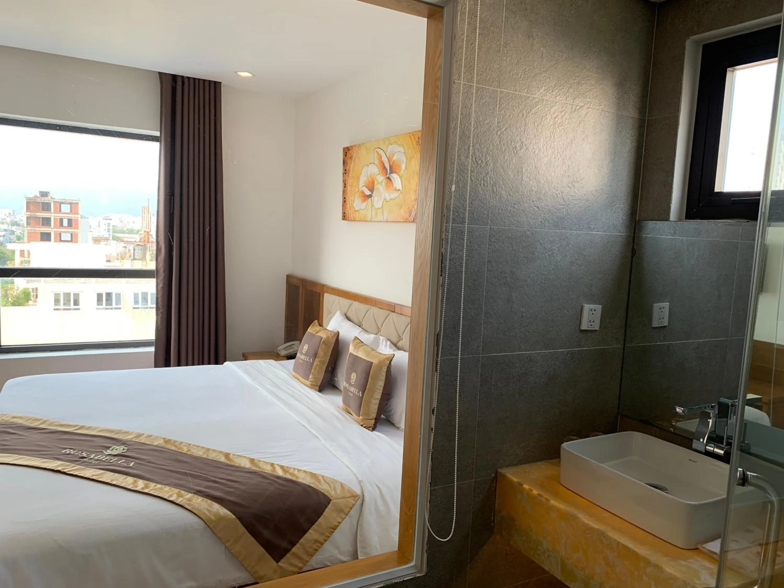 Bed in Rosabella Boutique Hotel