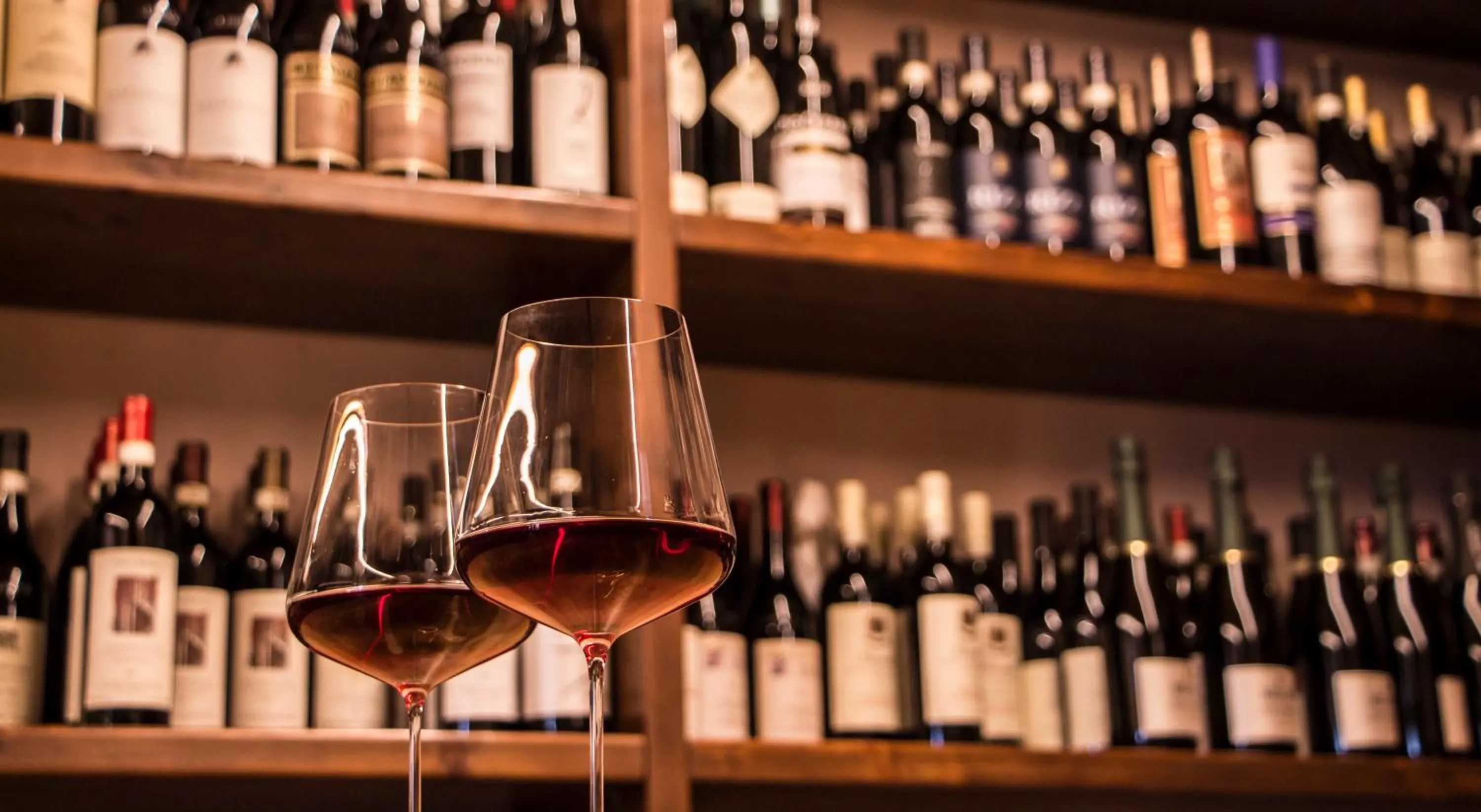 Restaurant/places to eat in L'Aromatario