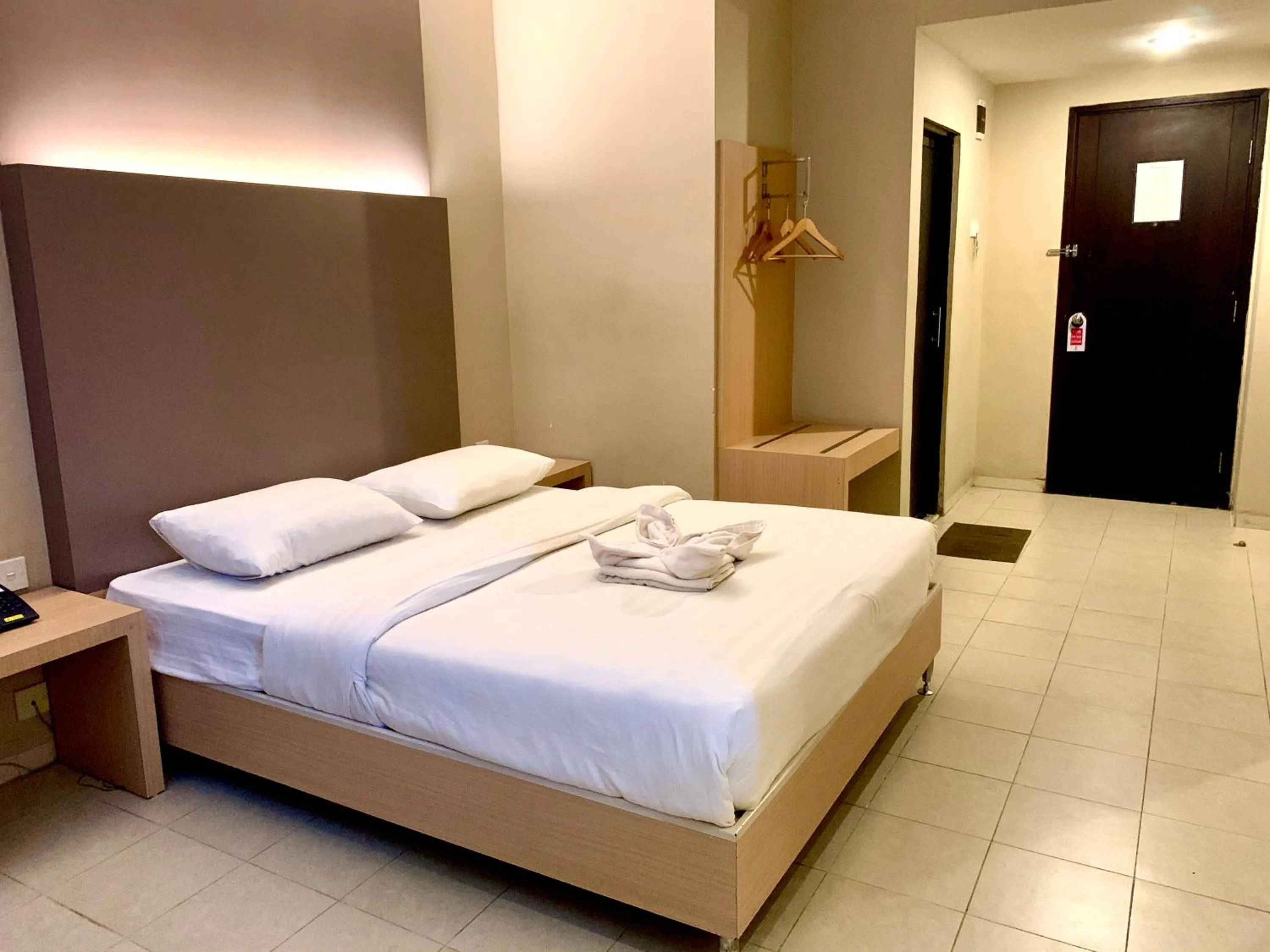 Bed in Sky View Hotel Managed by OS