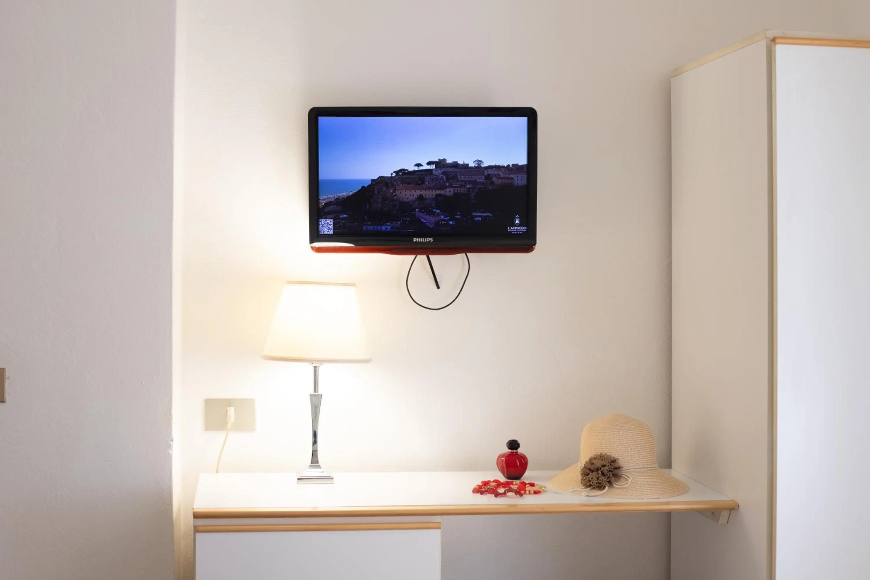 TV and multimedia in Cav Approdo