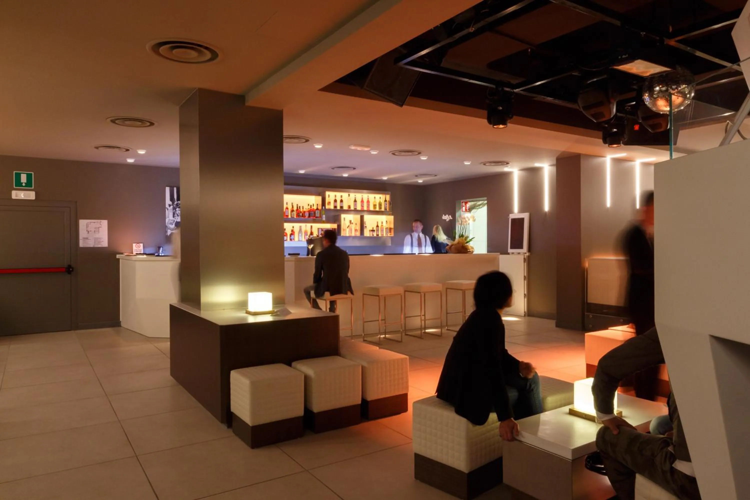 Evening entertainment in Hotel Campelli