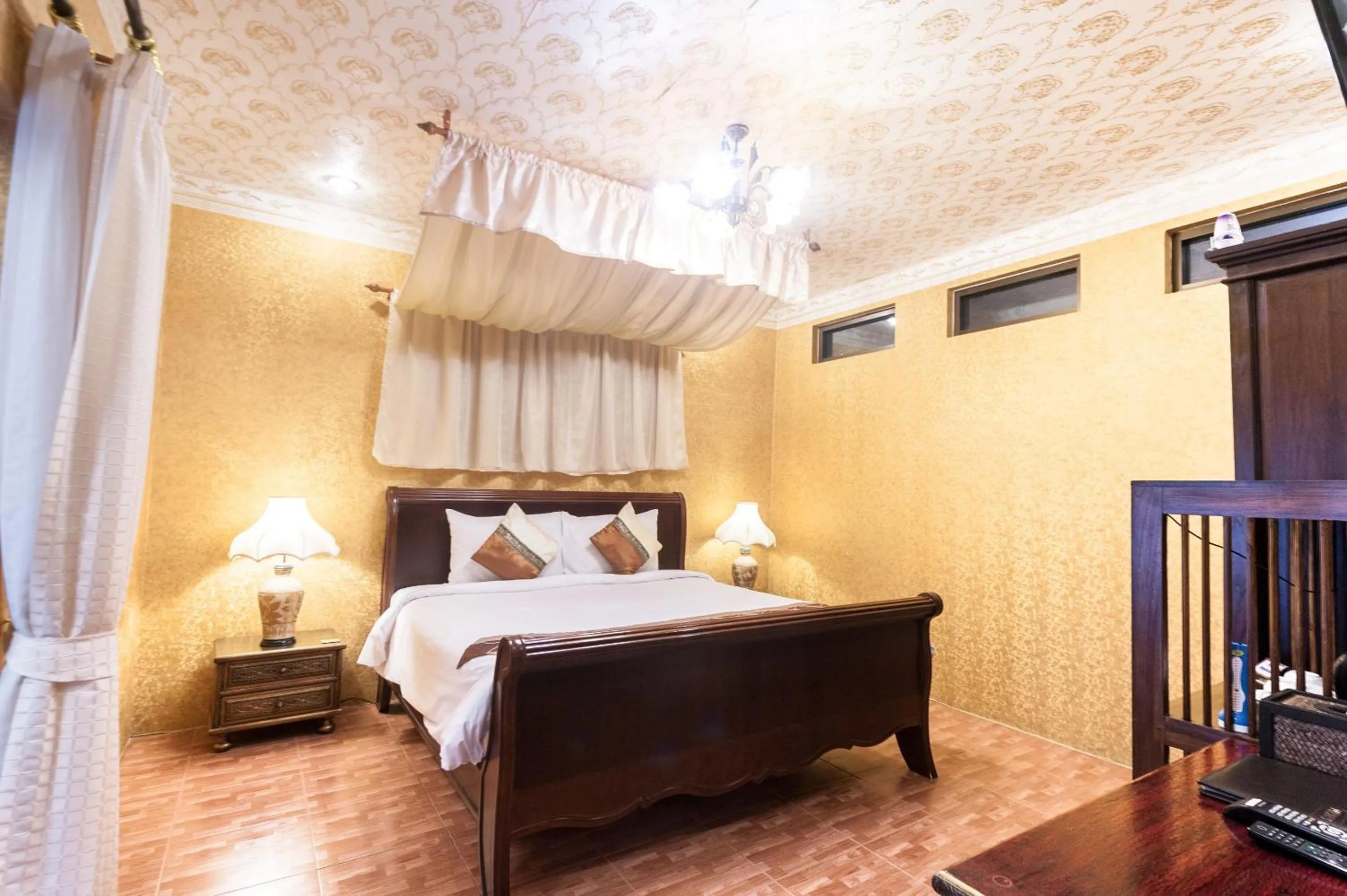 Bed in Ruen Ariya Resort