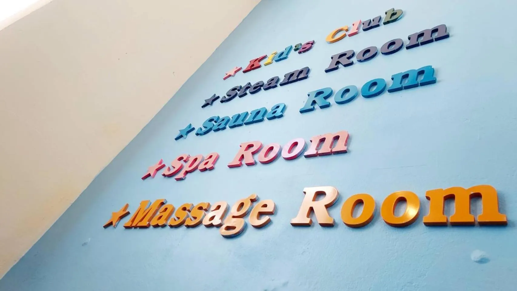 Area and facilities in Saisawan Beach Luxury Hotel