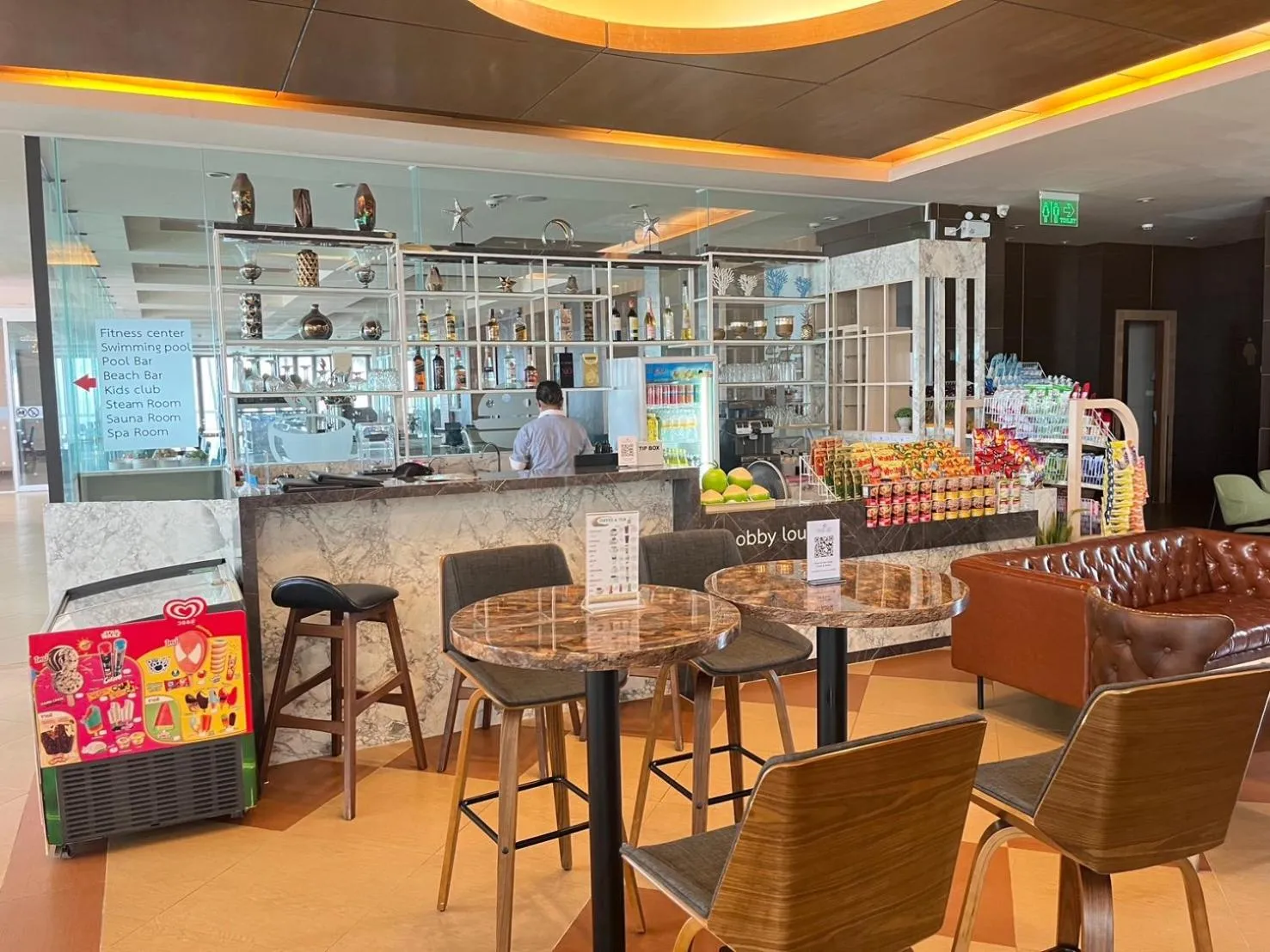 Lounge or bar in Saisawan Beach Luxury Hotel