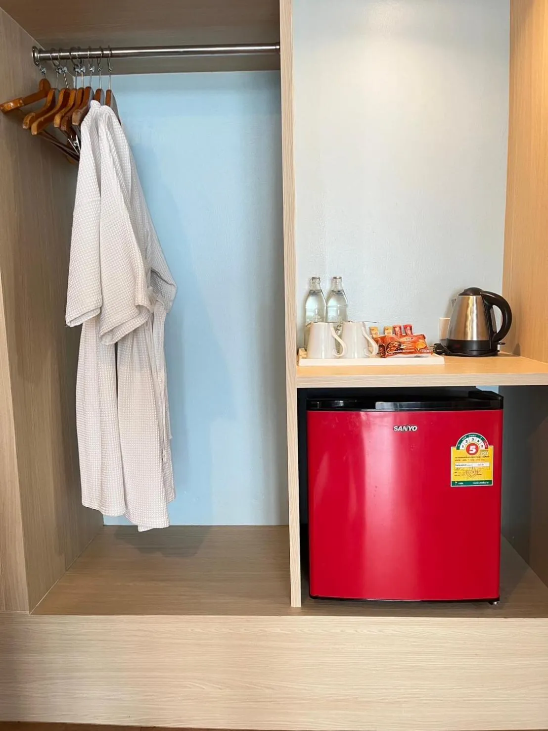 Coffee/tea facilities in Saisawan Beach Luxury Hotel