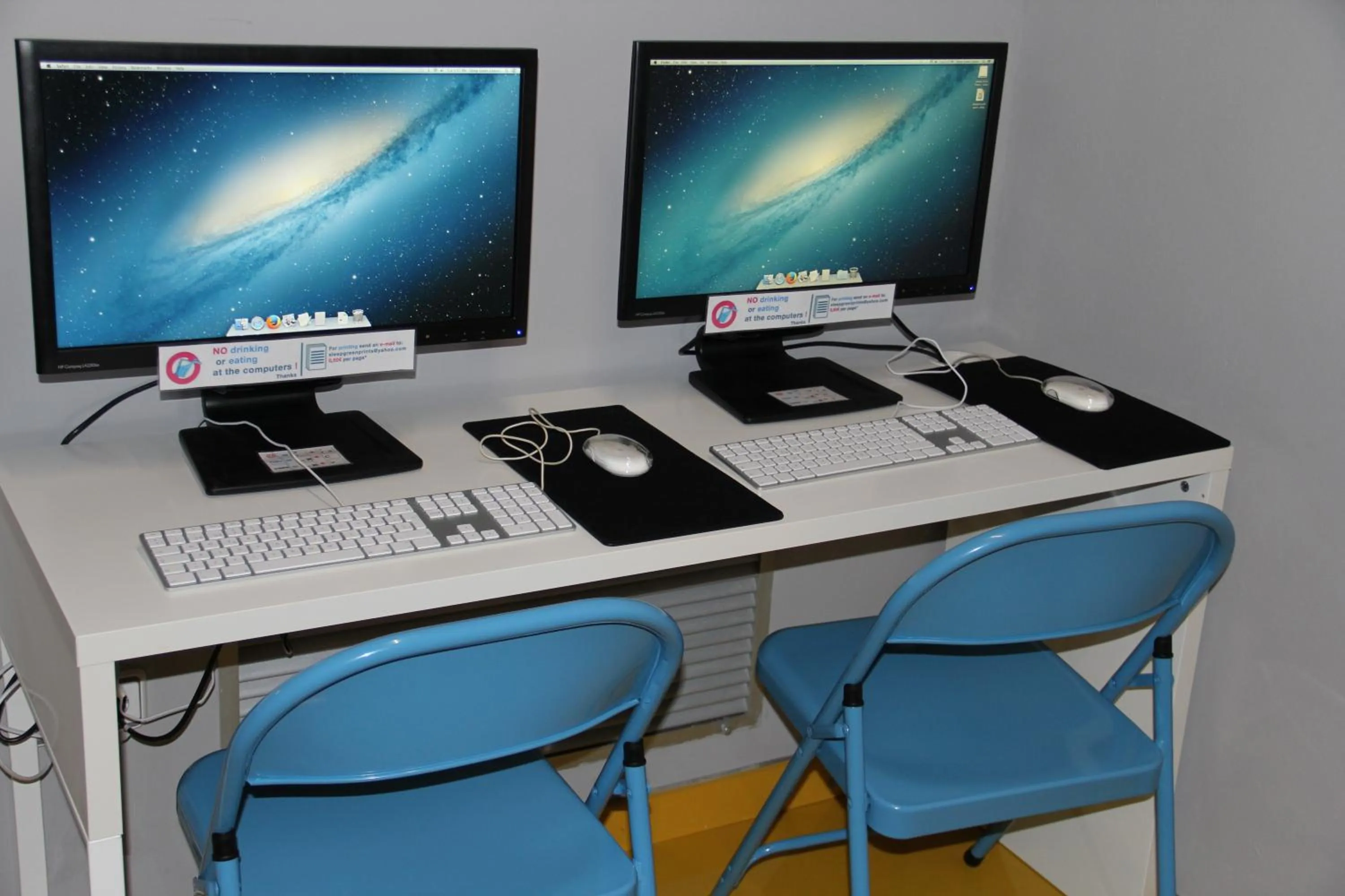 Lobby or reception in Sleep Green - Certified Eco Youth Hostel