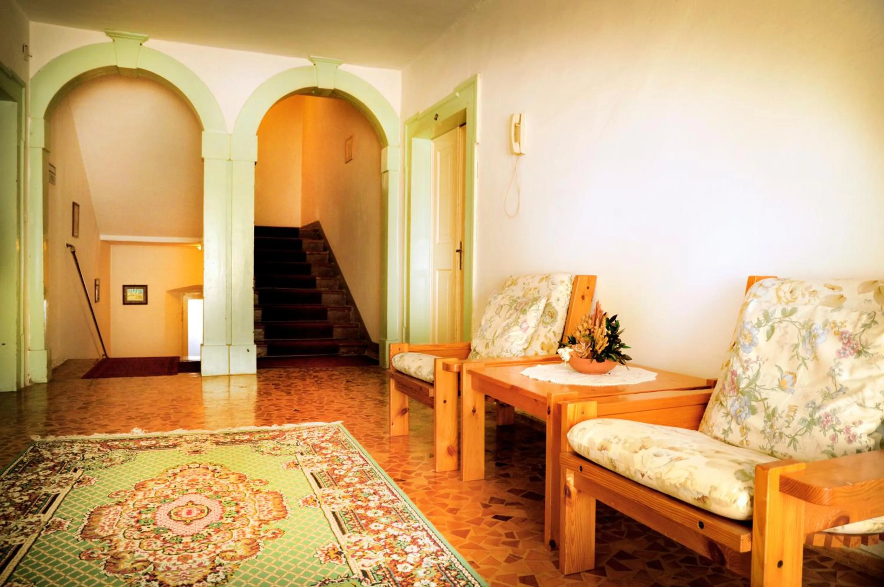 Decorative detail in Albergo Trieste