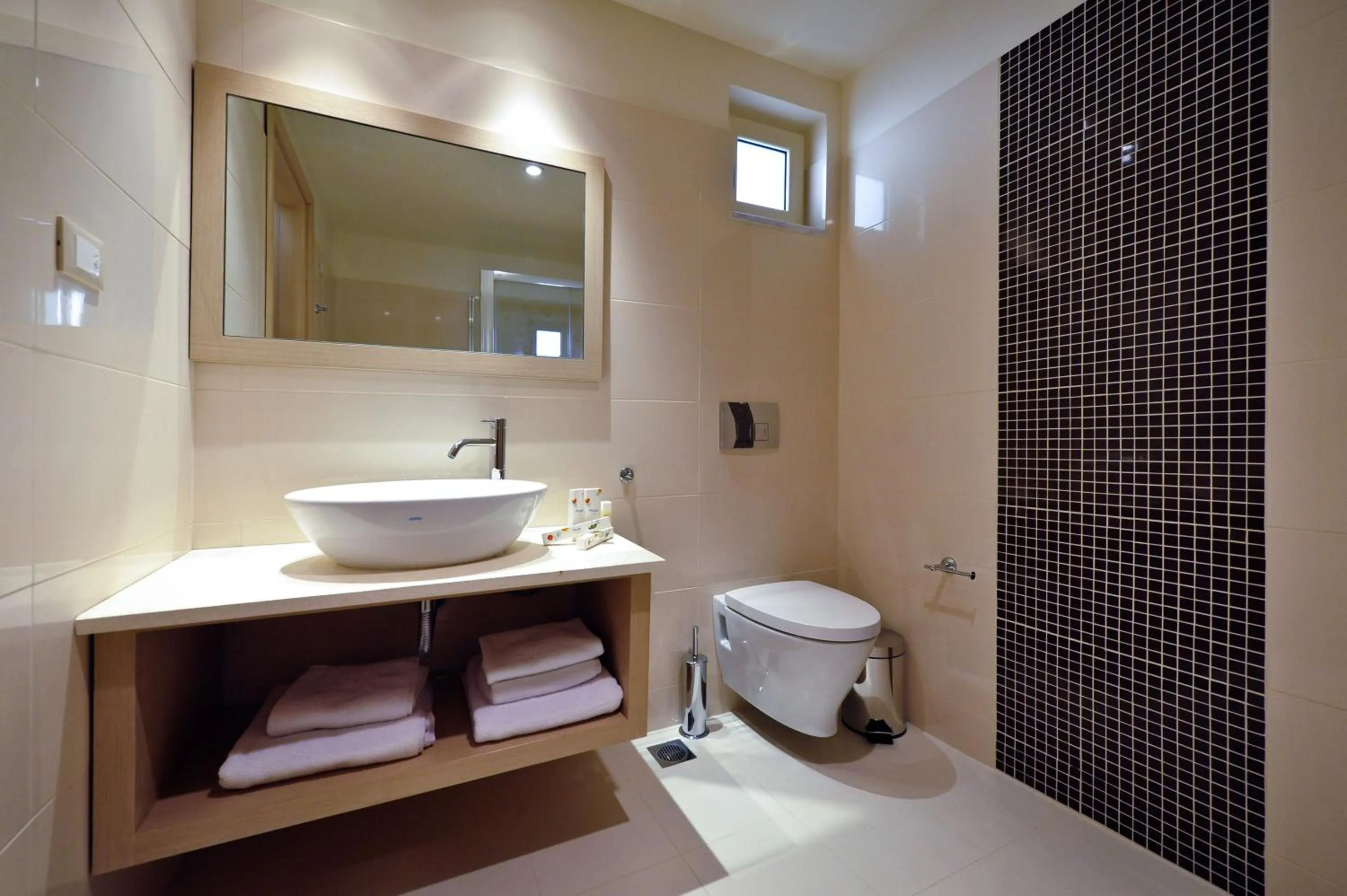 Bathroom in Belvedere Hotel