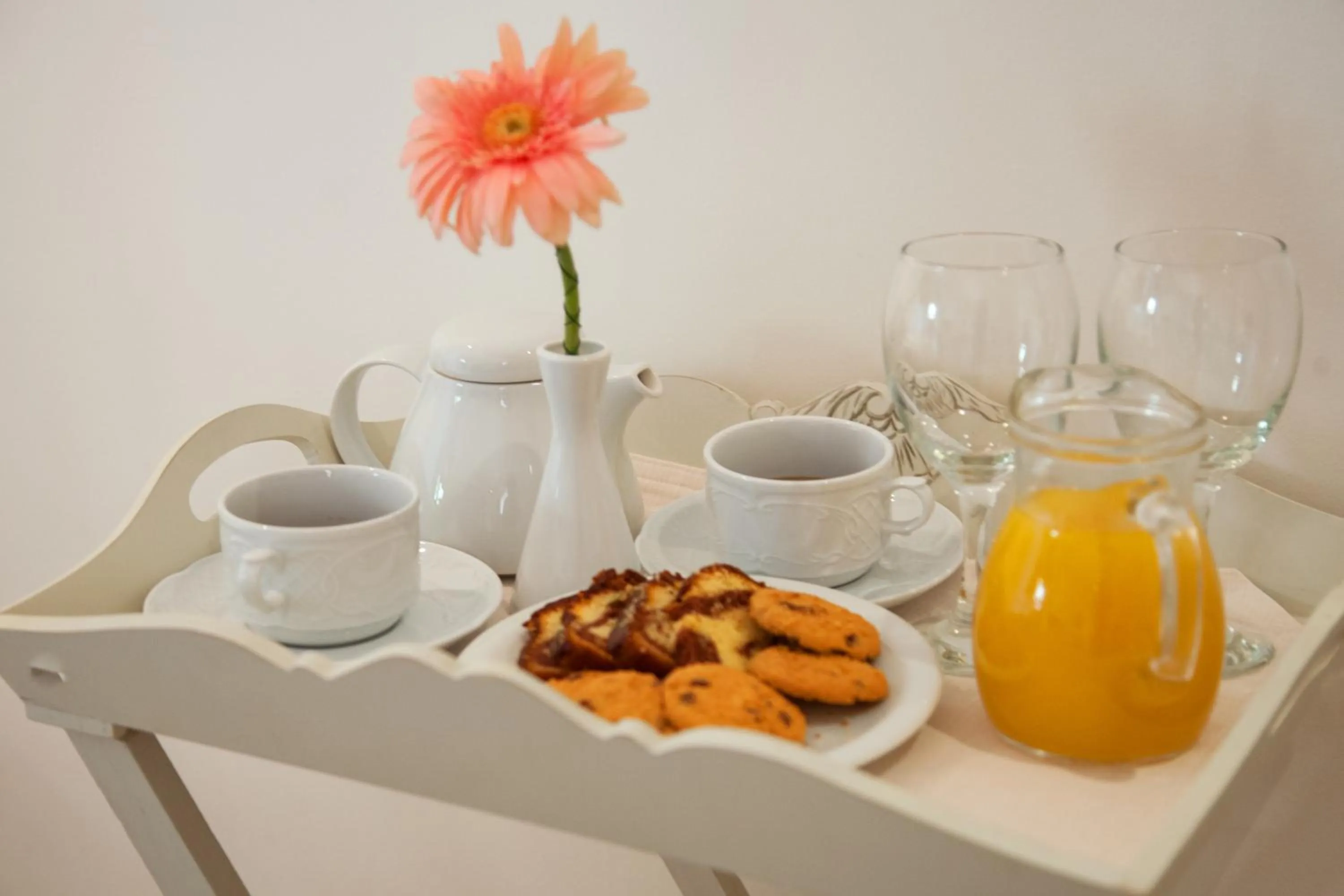 Food and drinks in Belvedere Hotel