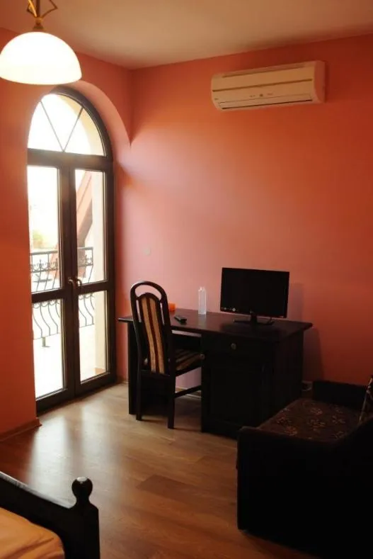 Photo of the whole room in Kryształowy Pałacyk