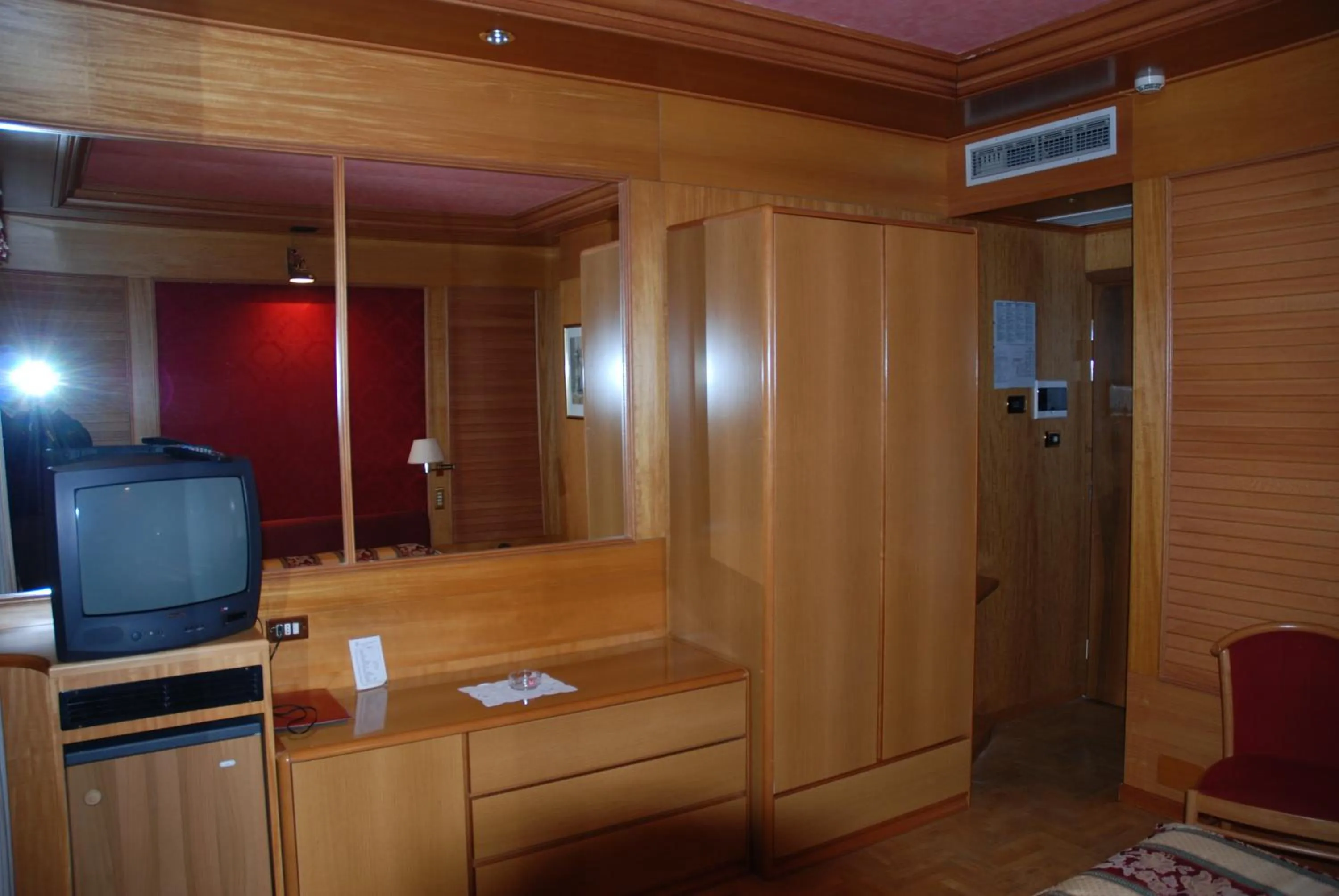 Decorative detail in Al Giardino