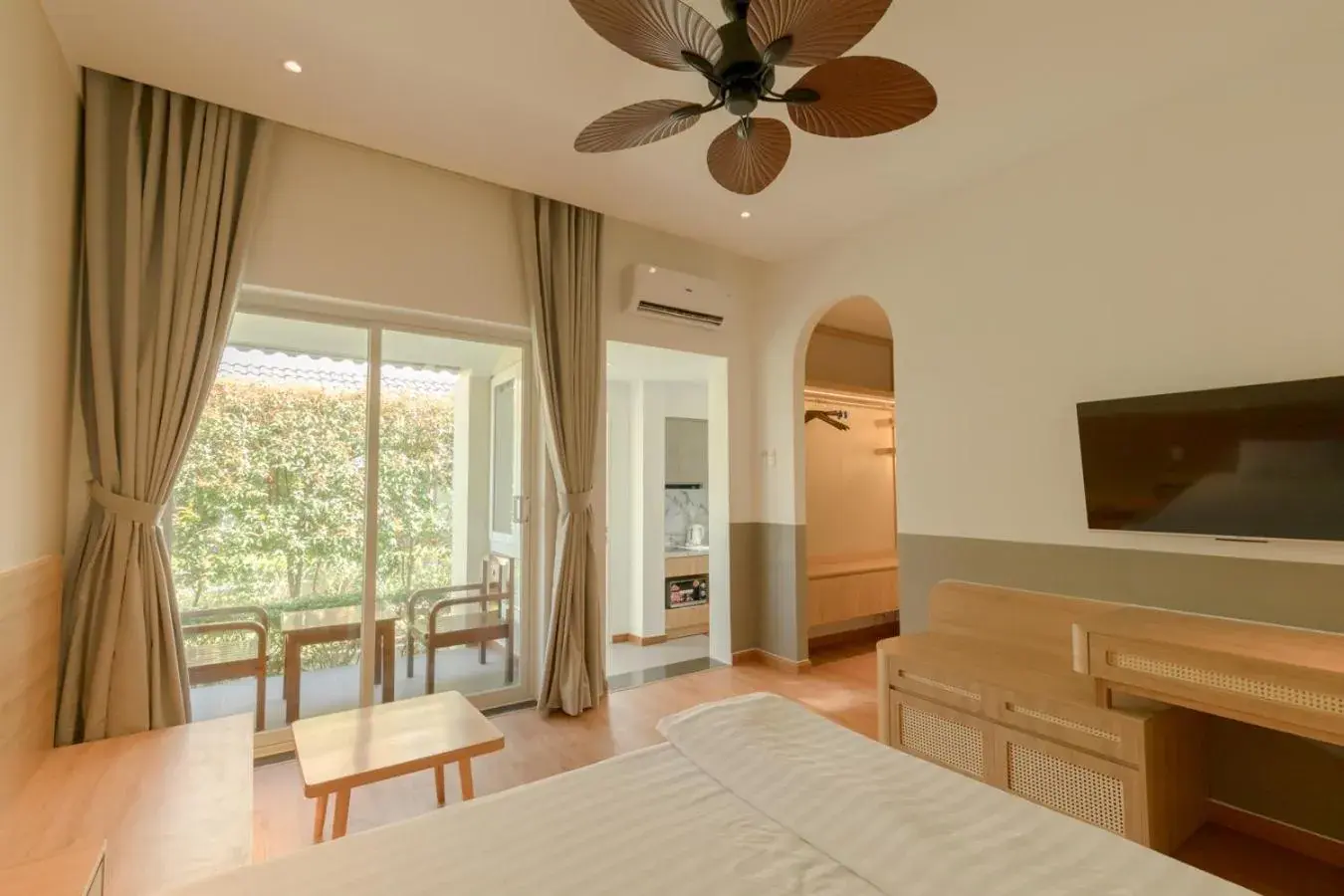 Studio with Garden View - single occupancy in Tây Tiến Bungalow Studio with Garden View - single occupancy in Tây Tiến Bungalow