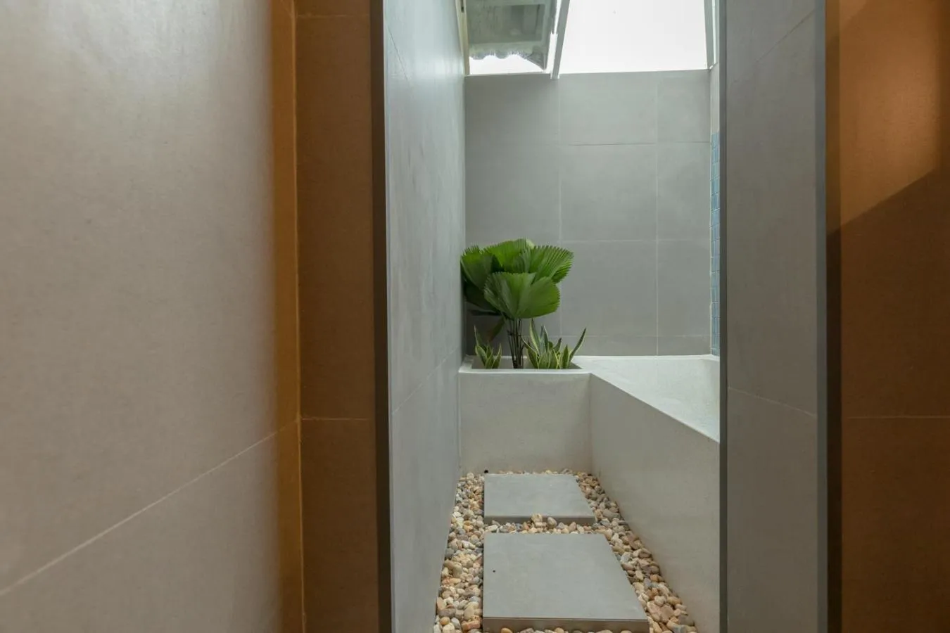 Bathroom in Tây Tiến Bungalow