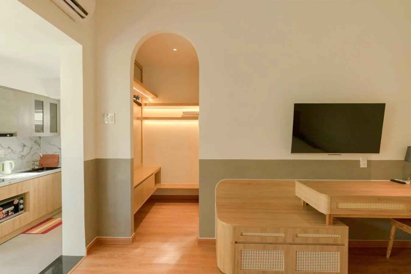 TV and multimedia in Tây Tiến Bungalow