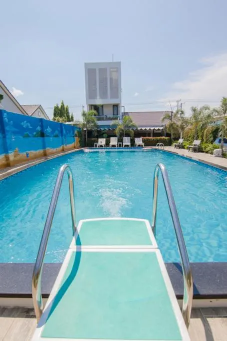 Tây Tiến Bungalow