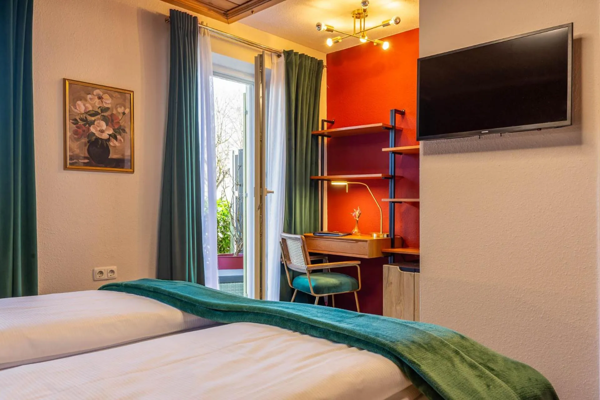 Photo of the whole room, Bed in Hotel Schlossblick Chiemsee