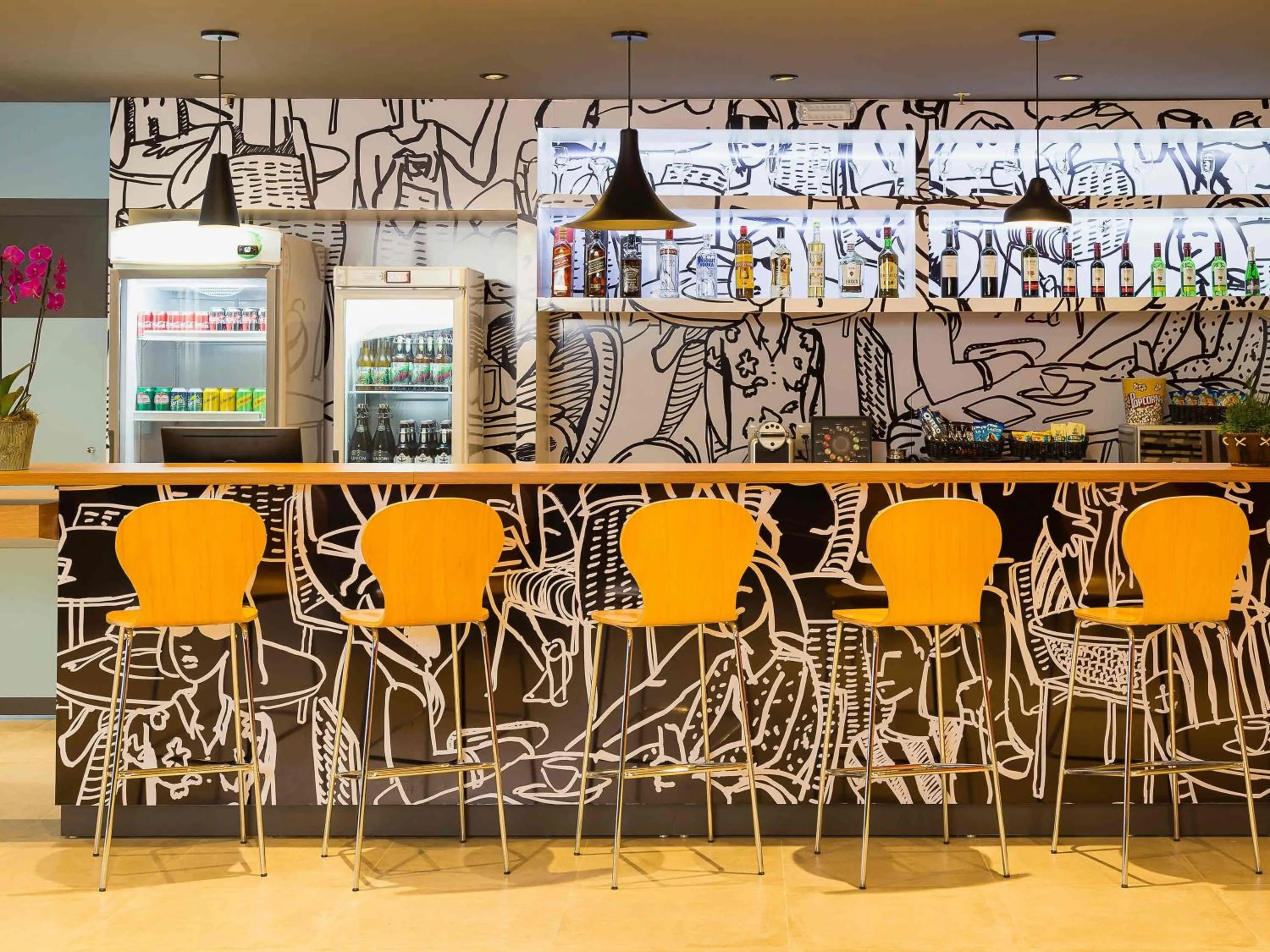 Lounge or bar in ibis Erechim