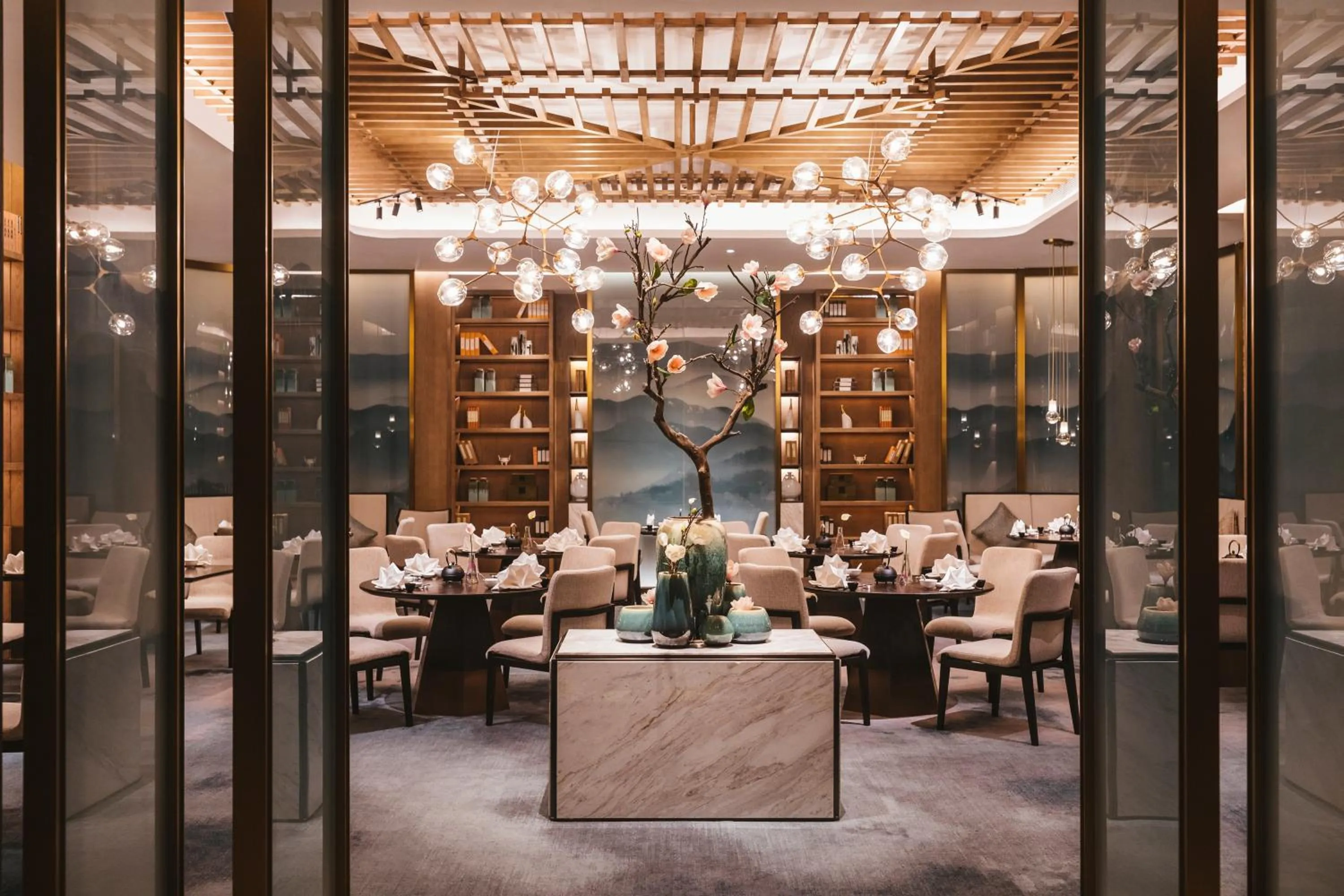 Restaurant/places to eat in Pullman Fuzhou Tahoe