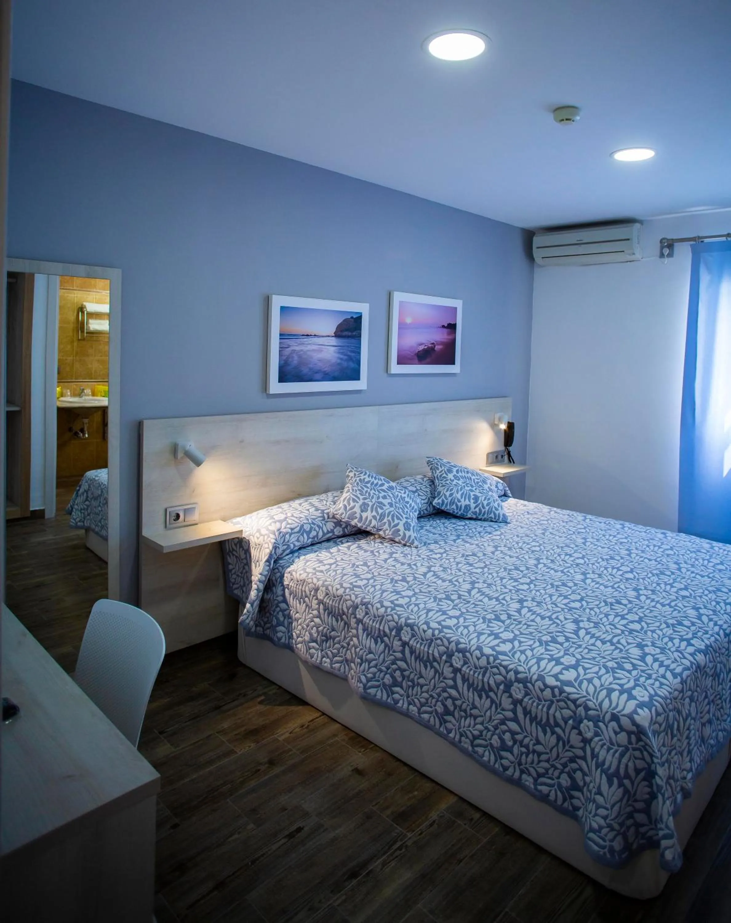 Photo of the whole room, Bed in Hotel Bari