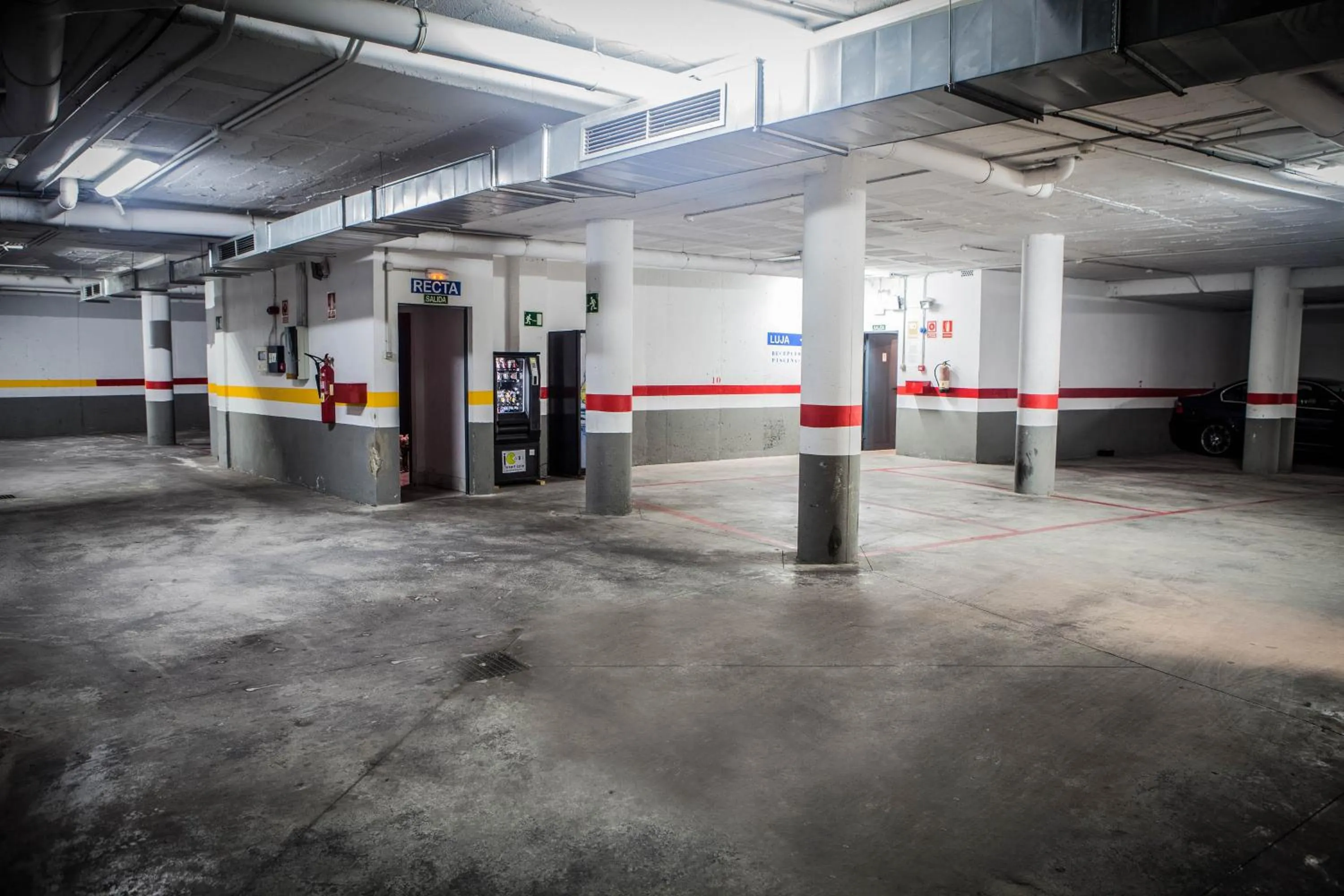 Property building in Palacio de Luja