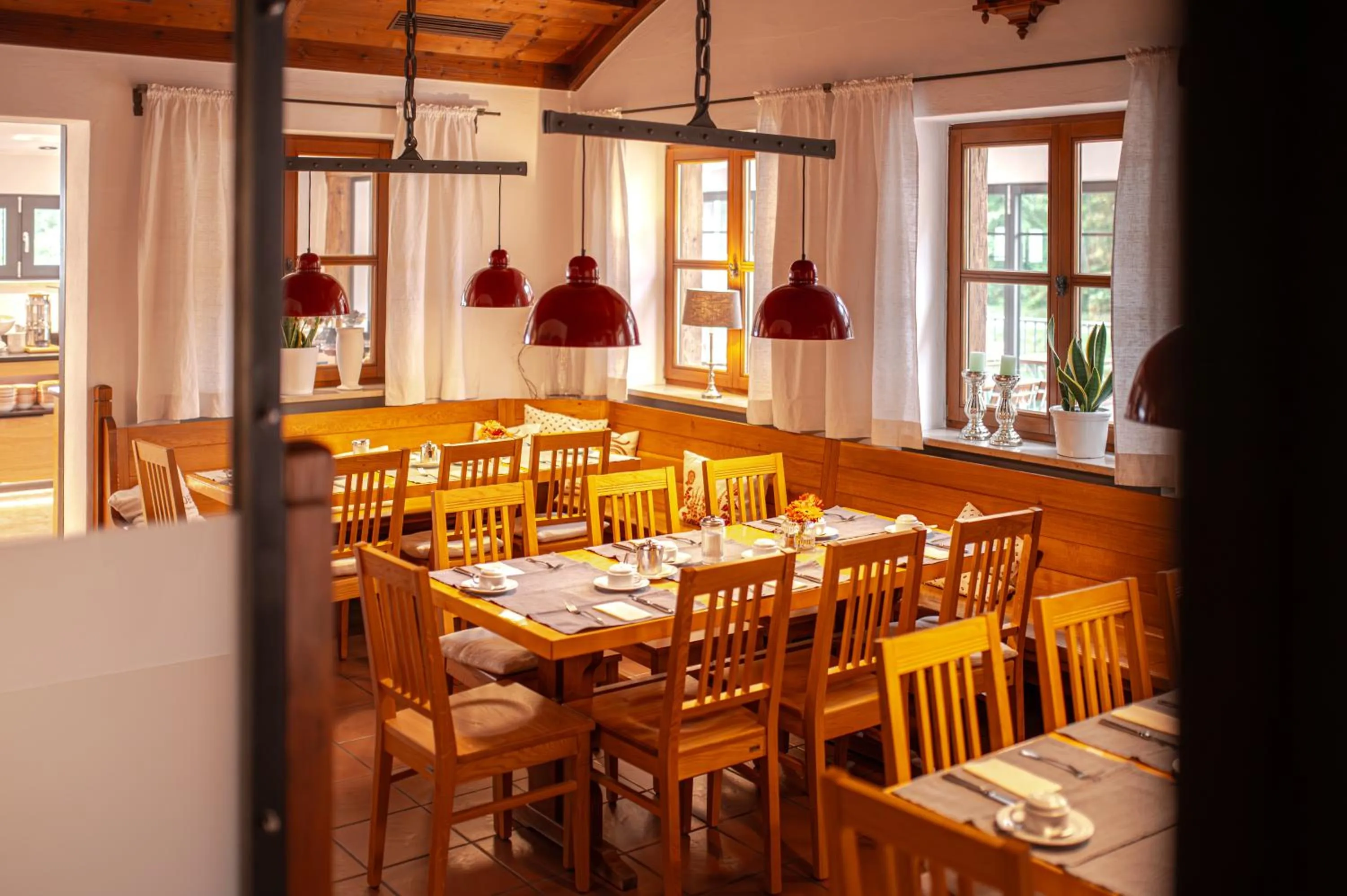 Restaurant/places to eat in Bierhotel - Hotel & Brauereigasthof Schneider