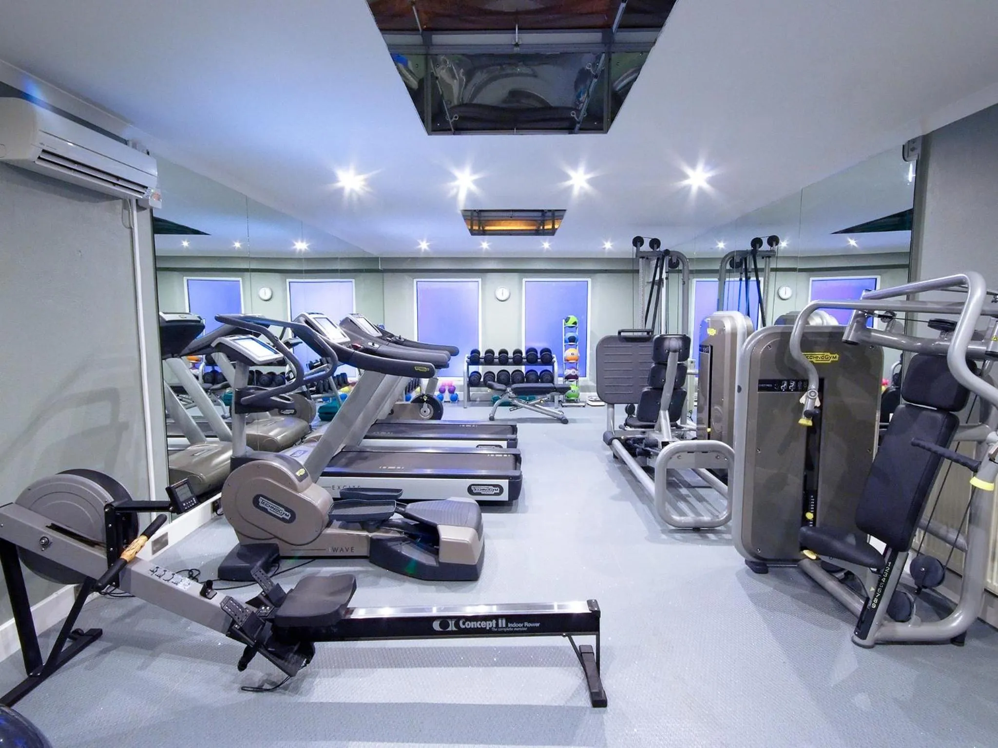 Fitness centre/facilities in Penventon Park Hotel