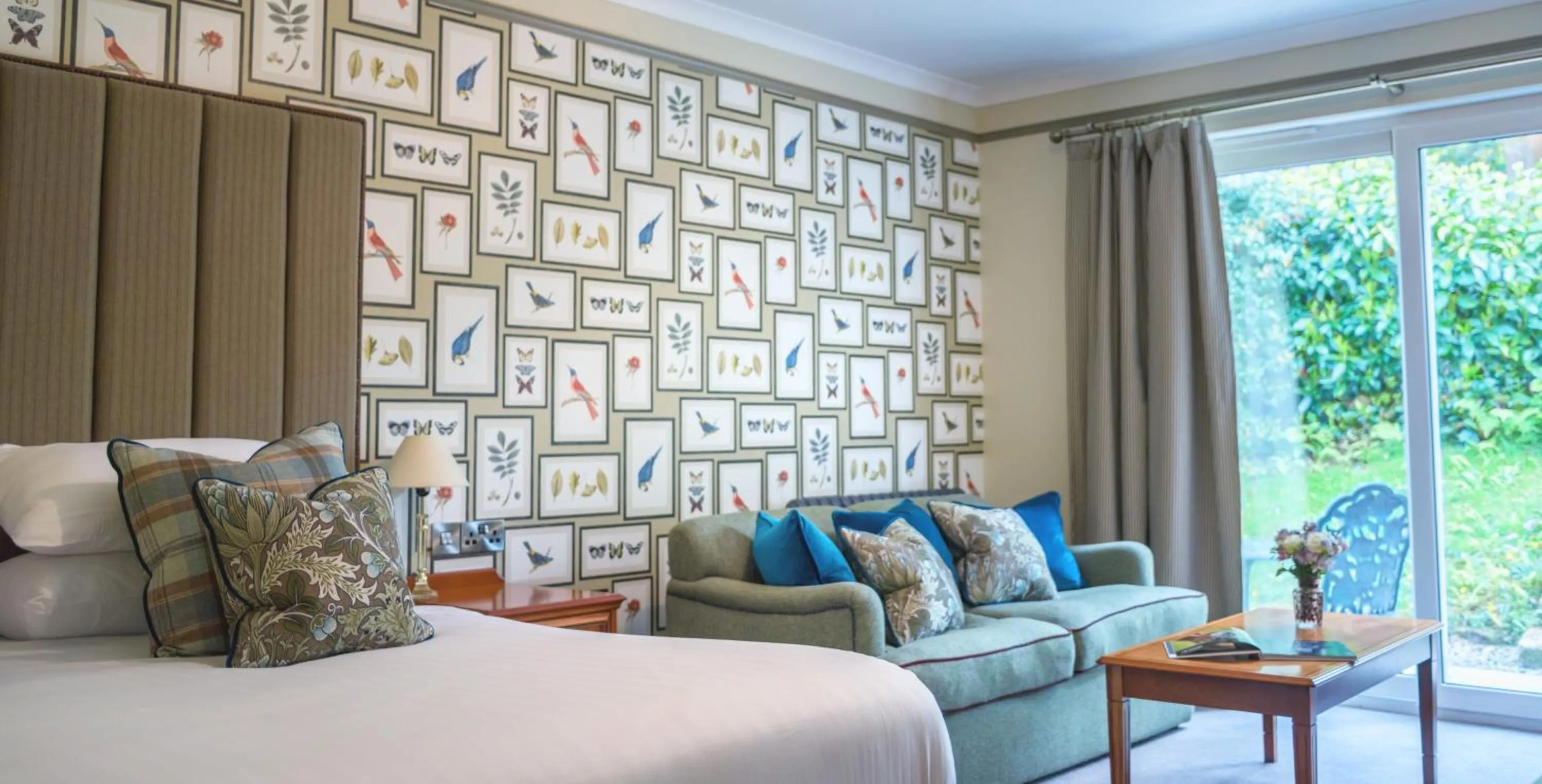 Bed in Penventon Park Hotel