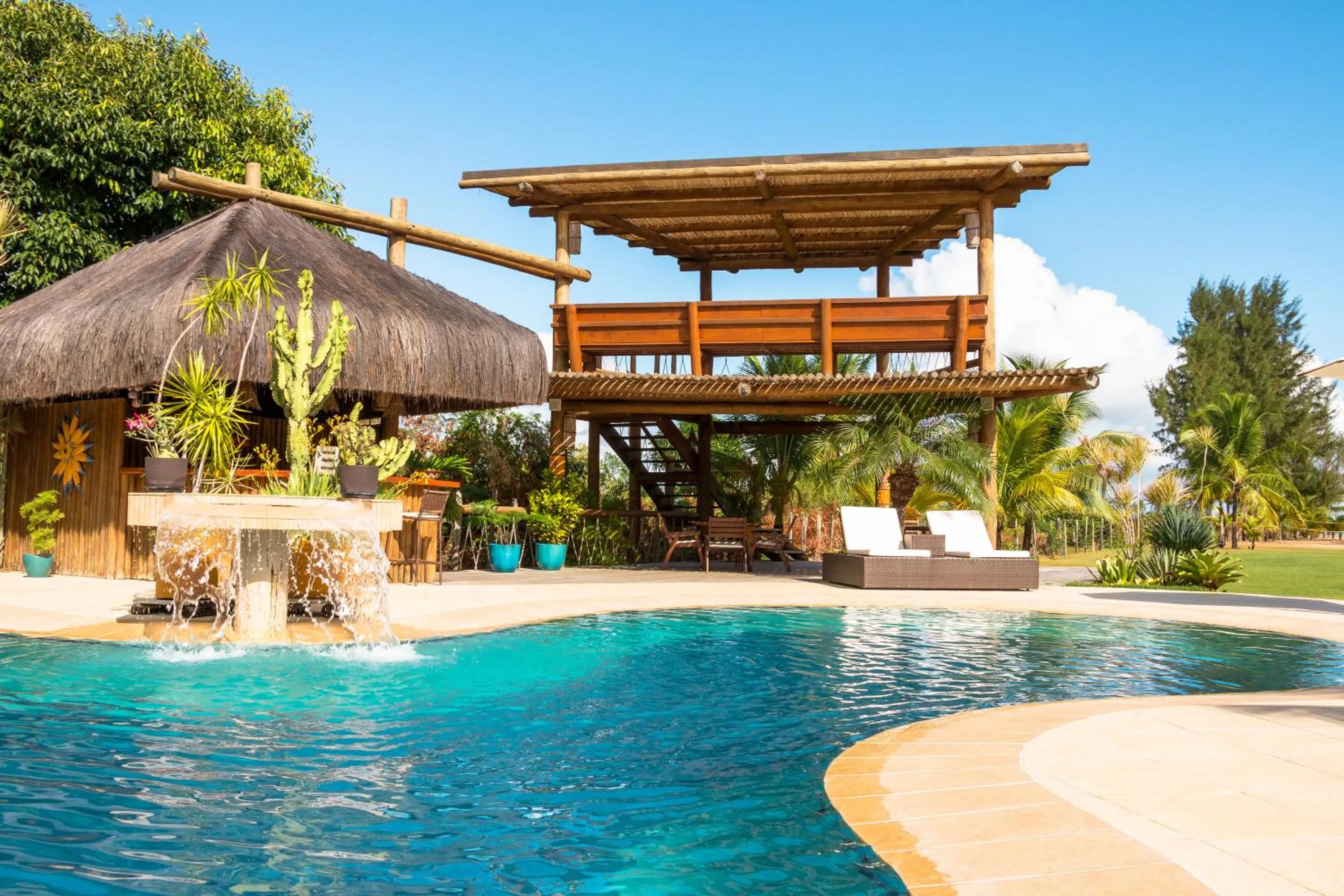 Pool view in Pousada Barrabella